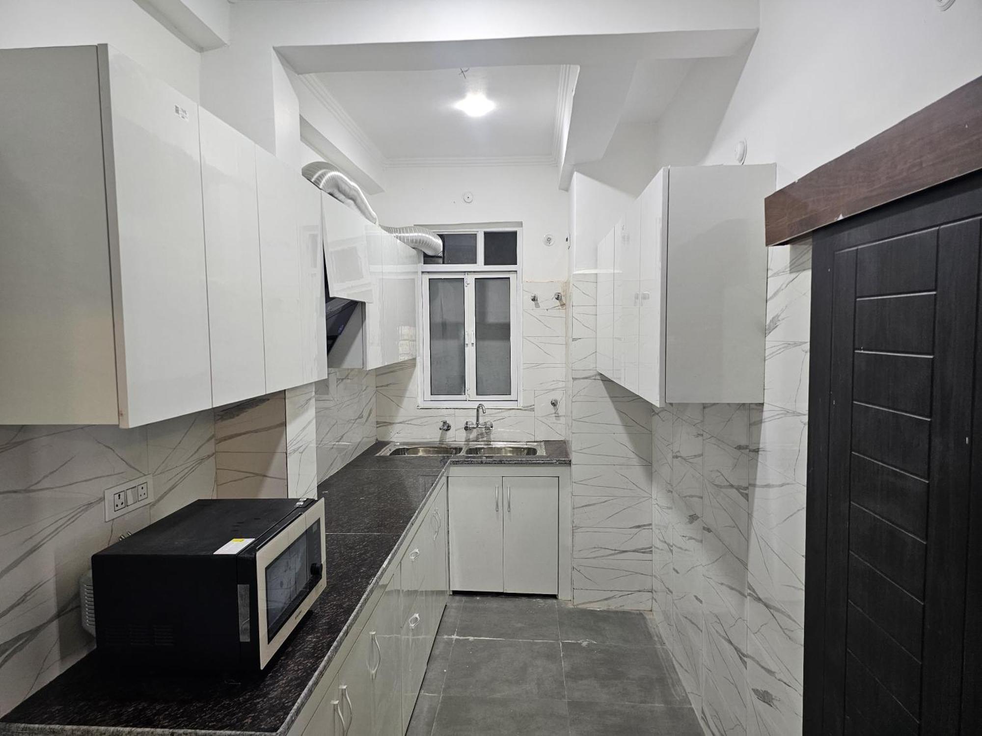 Indrangan Near Ganga Ji 3bhk