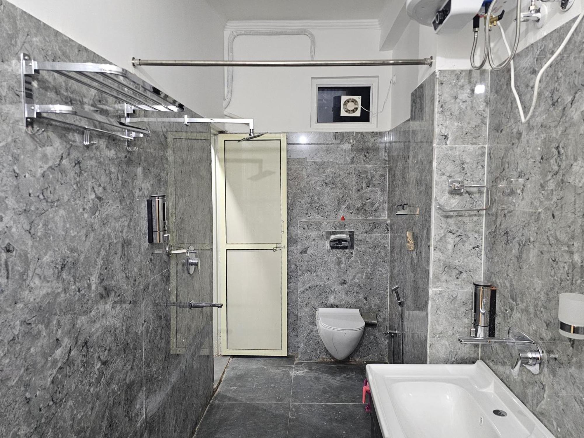 Indrangan Near Ganga Ji 3bhk * Rishikesh
