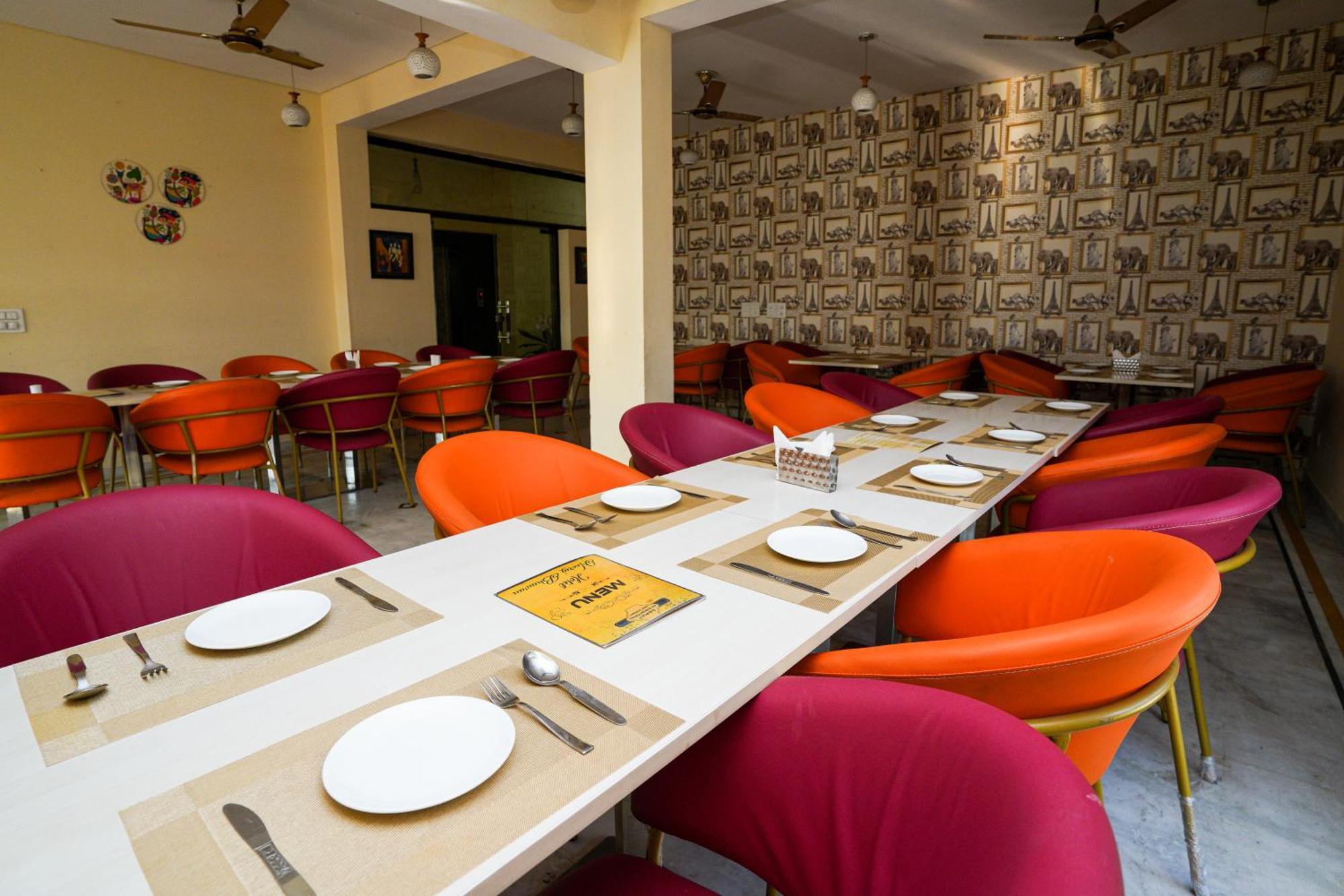 Neeraj Bhawan- Triveni Ghat Hotel