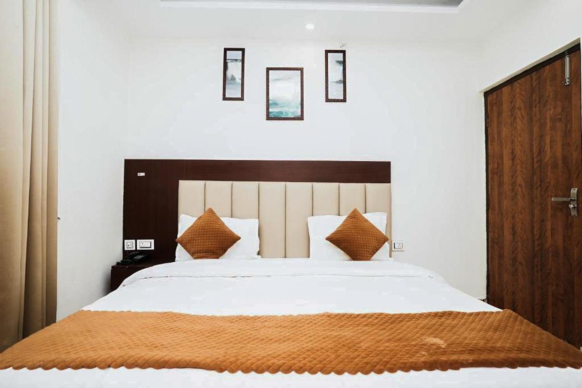 The 7 Seas Rishikesh