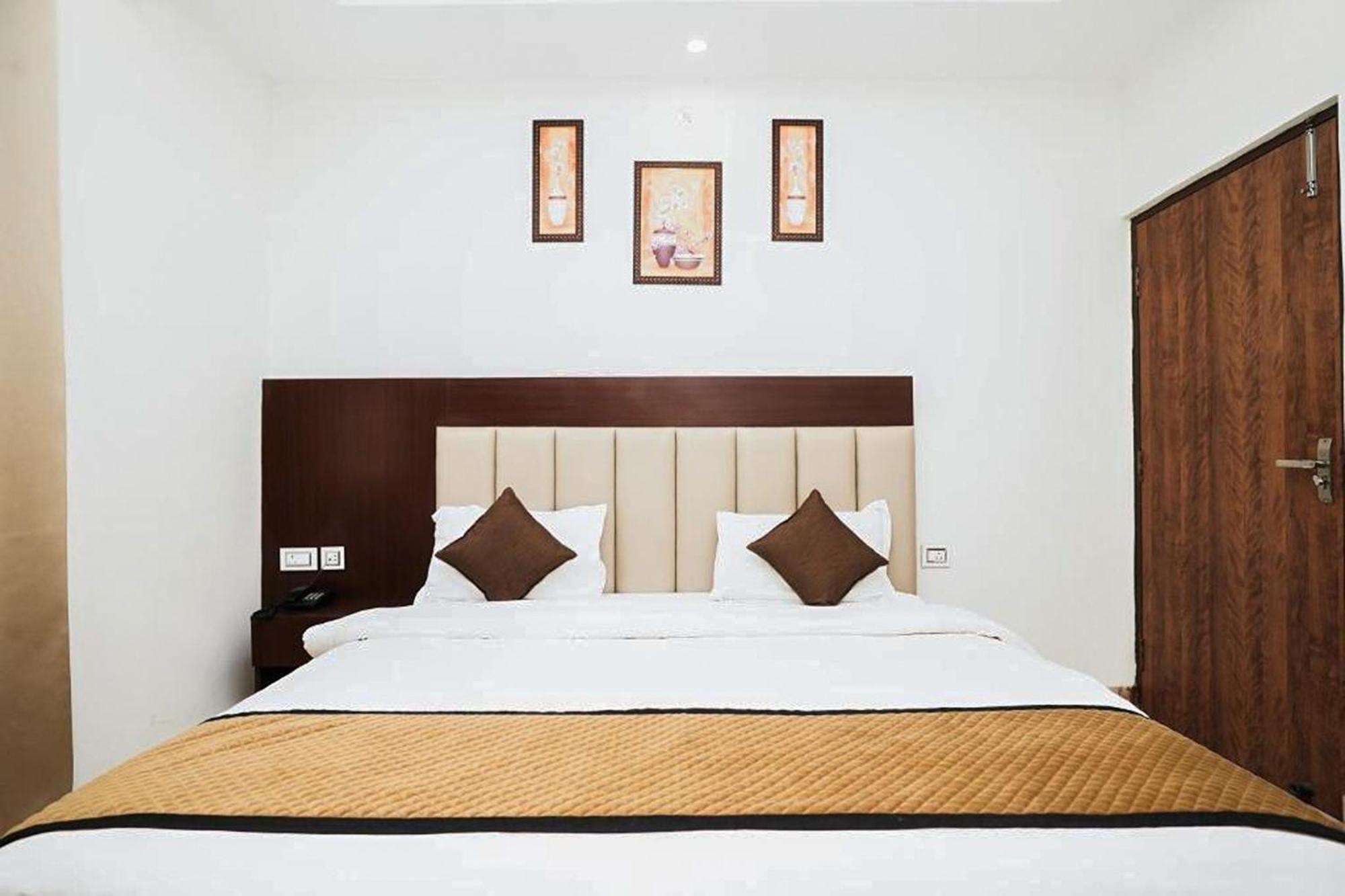 The 7 Seas 3* Rishikesh
