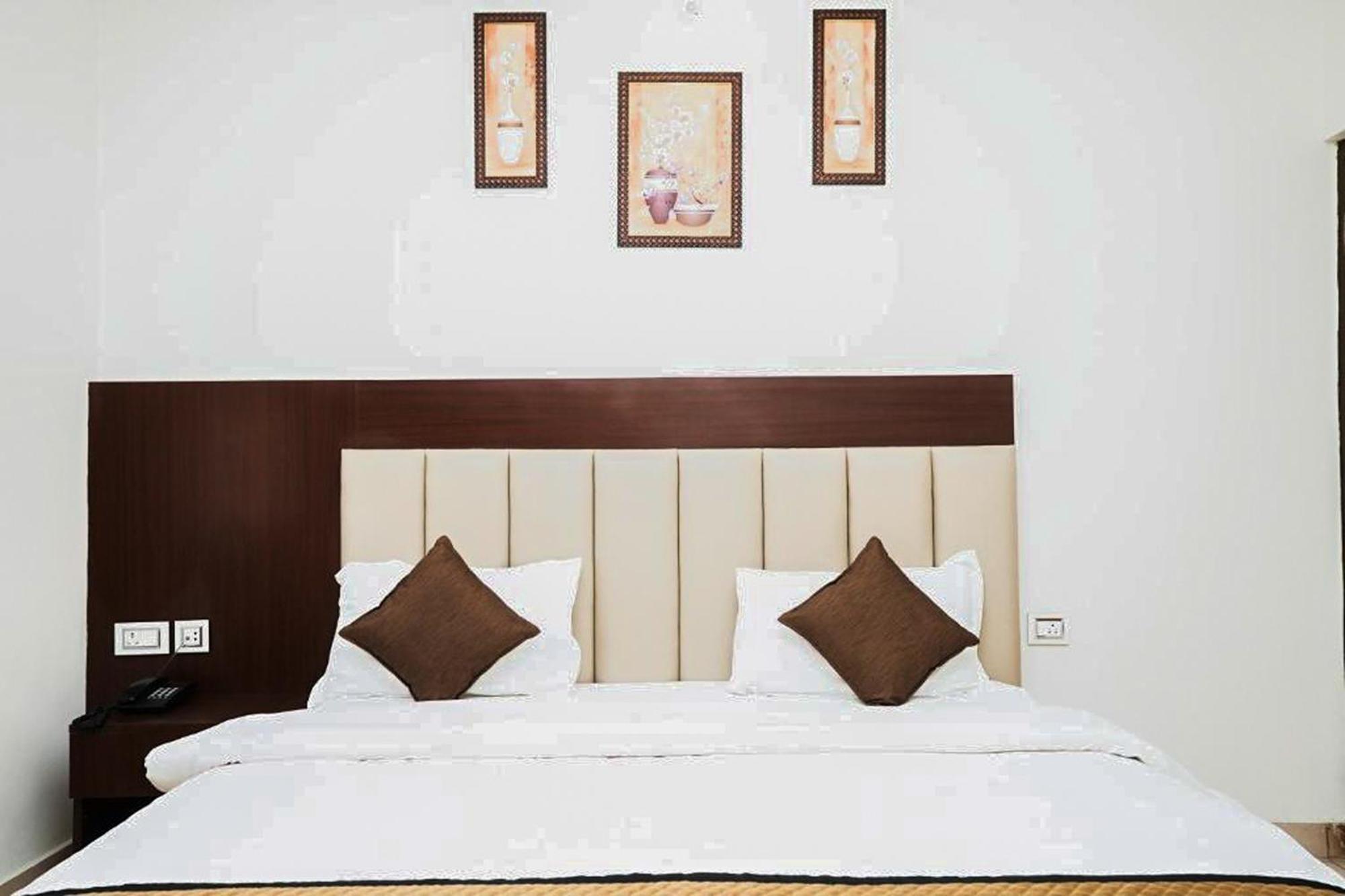 Hotel The 7 Seas