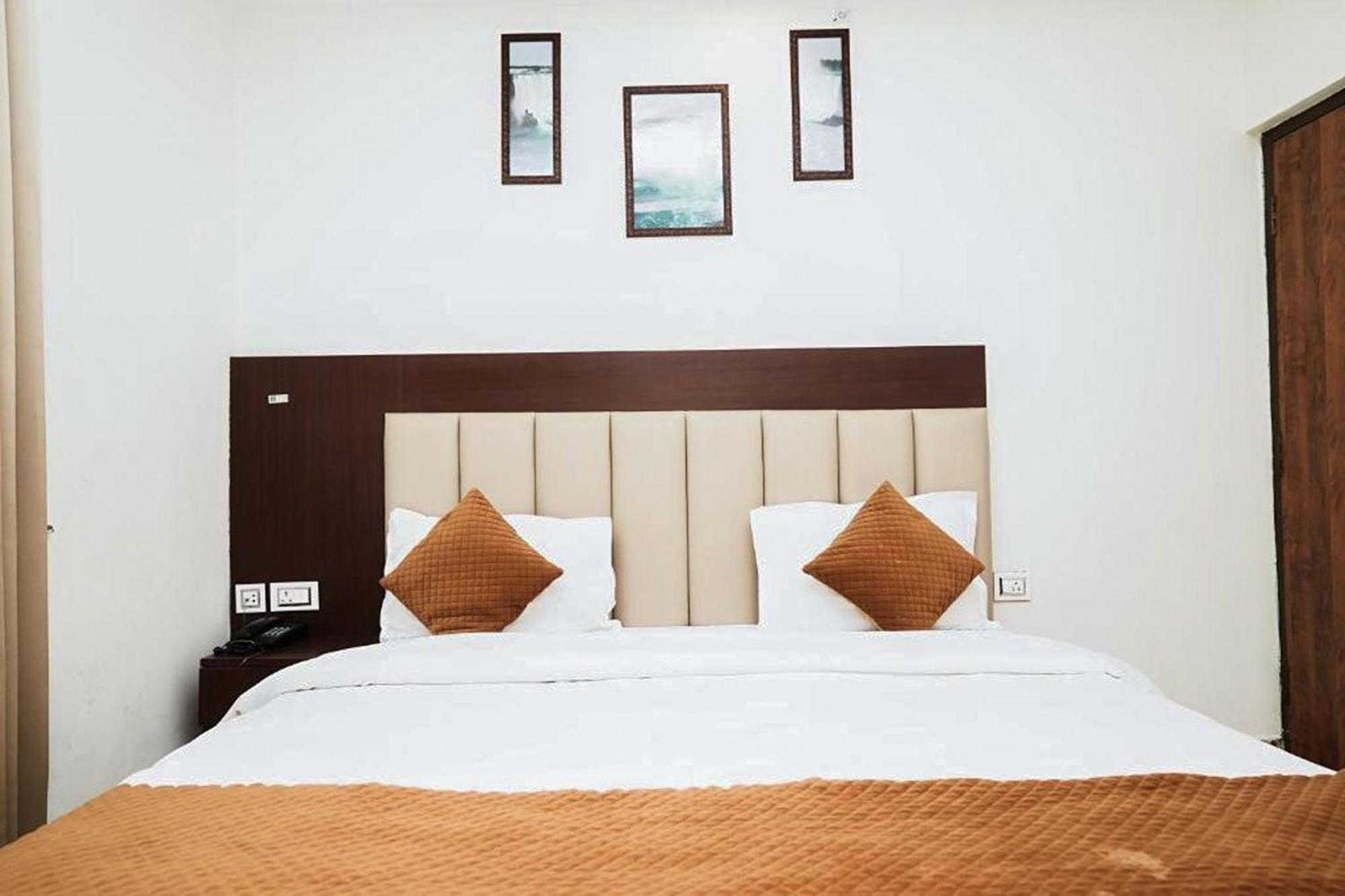 The 7 Seas Hotel
