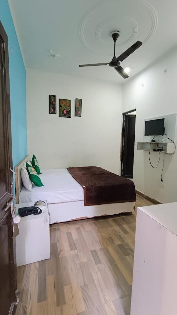 Hostel Olt *