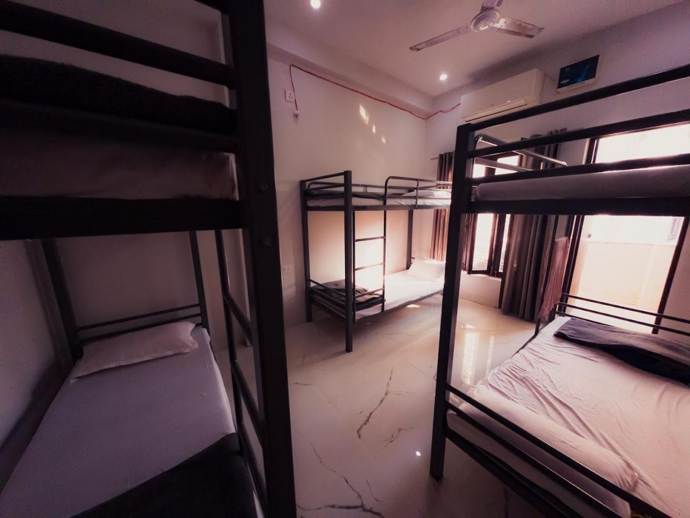 Hostel Olt