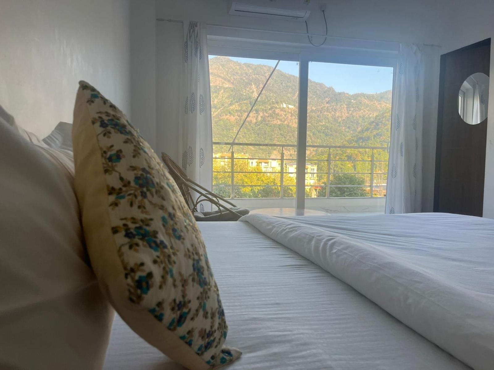 Gangetic Yoga Getaway 3*