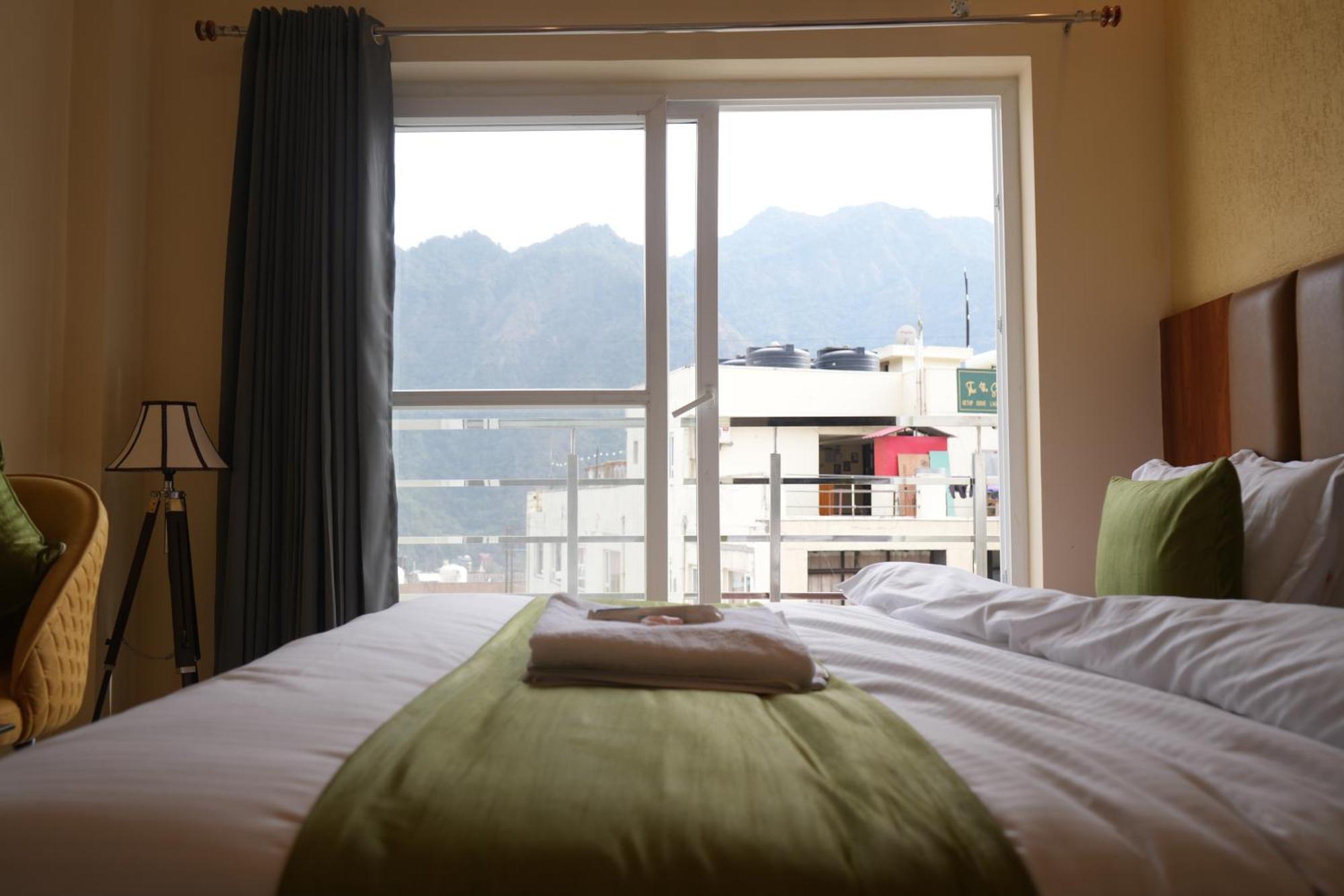 Hotel Traveller's Paradise-mountain View By Around Rishikesh
