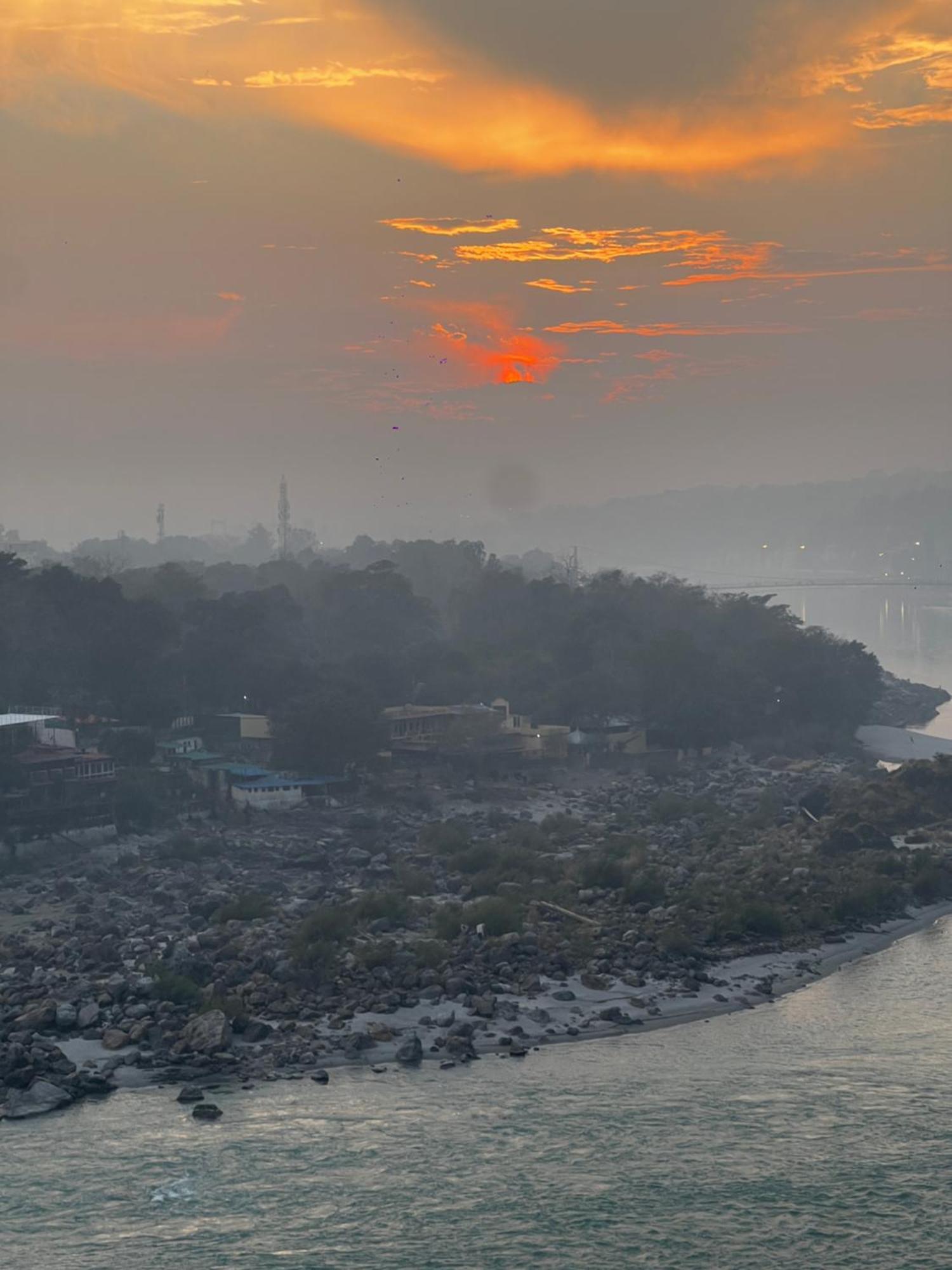 Homestay Divine Lookout