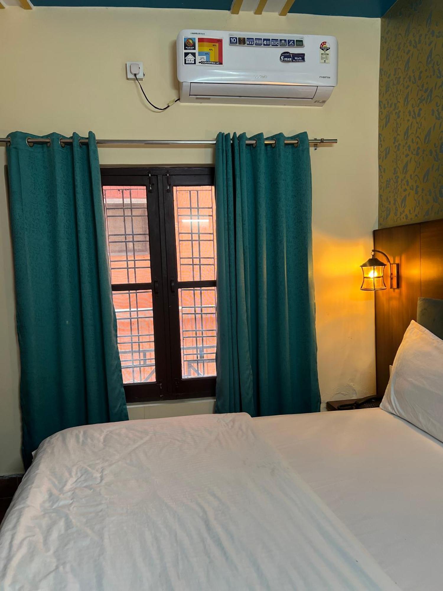Himalayan Lighthouse Hotel 3*