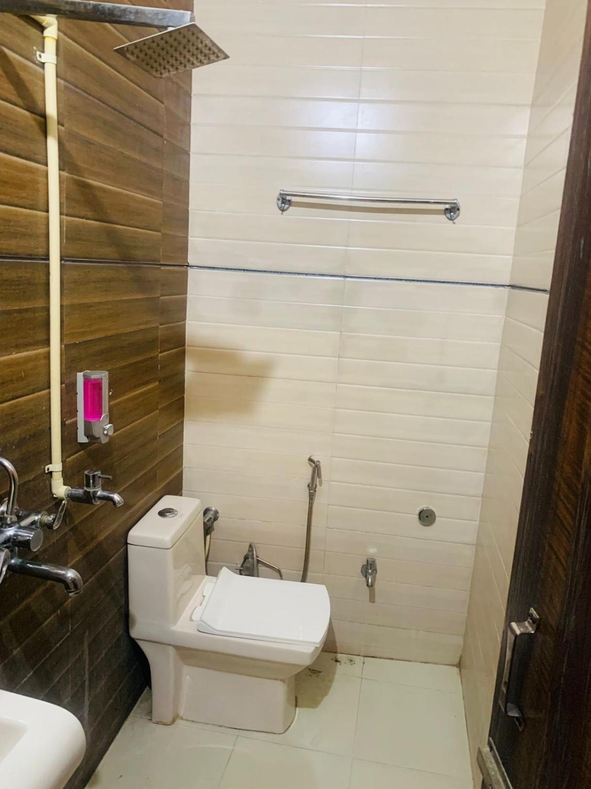 Royal Respite Tapovan , Capsule hotel Rishikesh