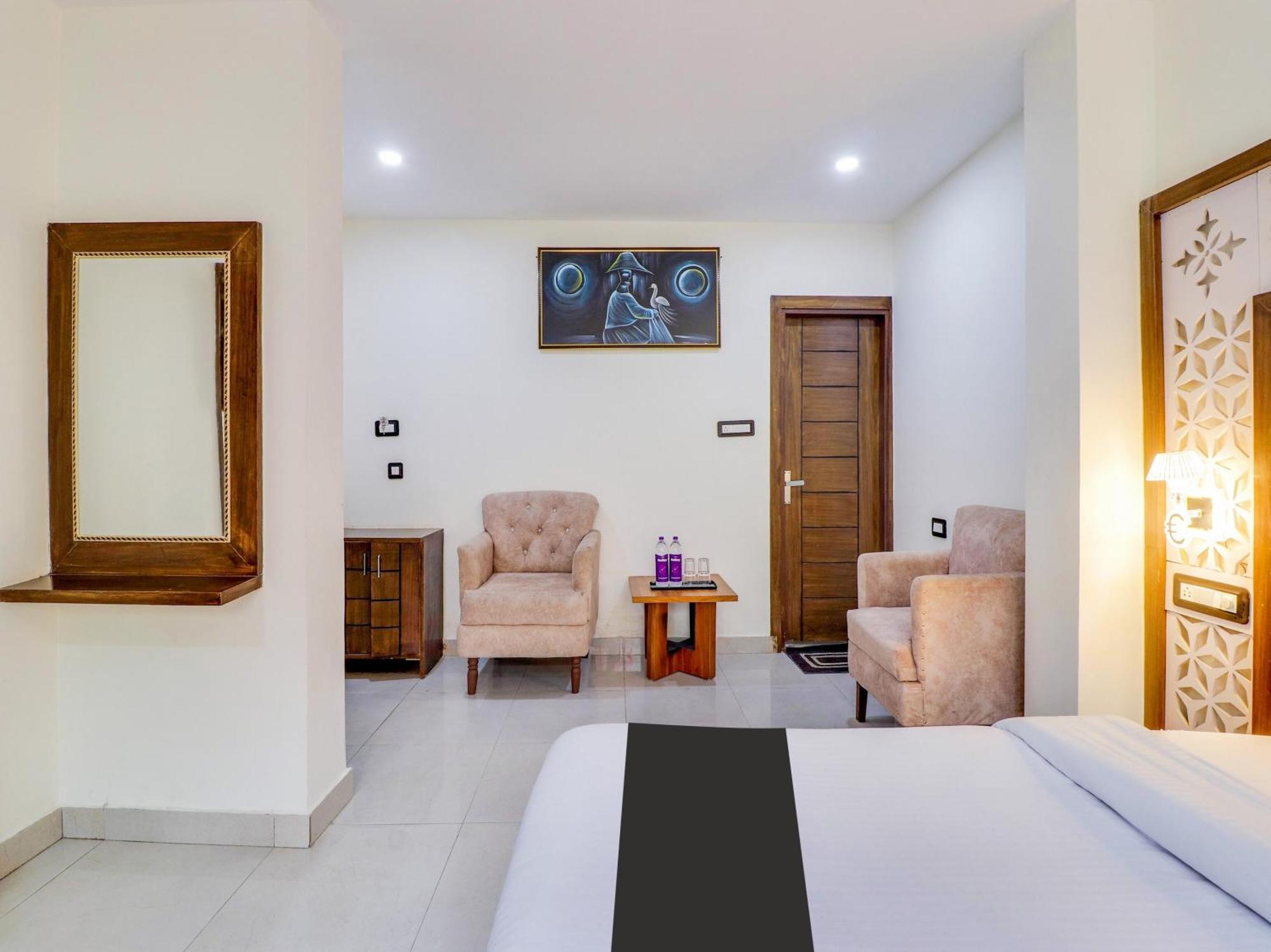 Townhouse Club & Rooftop-cafe 4* Rishikesh