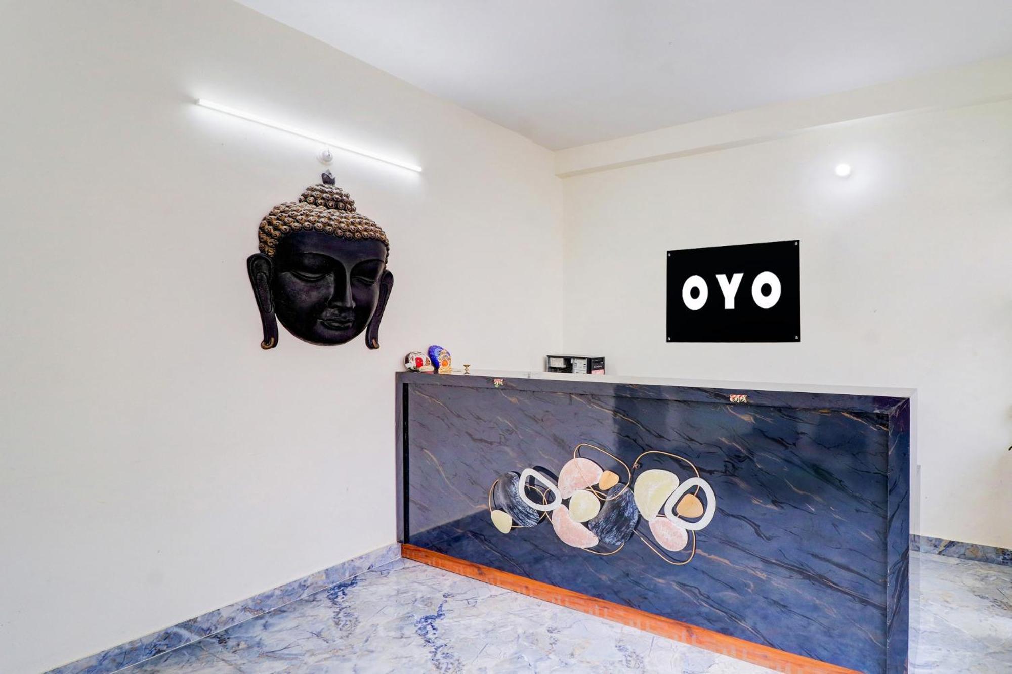 Hotel O