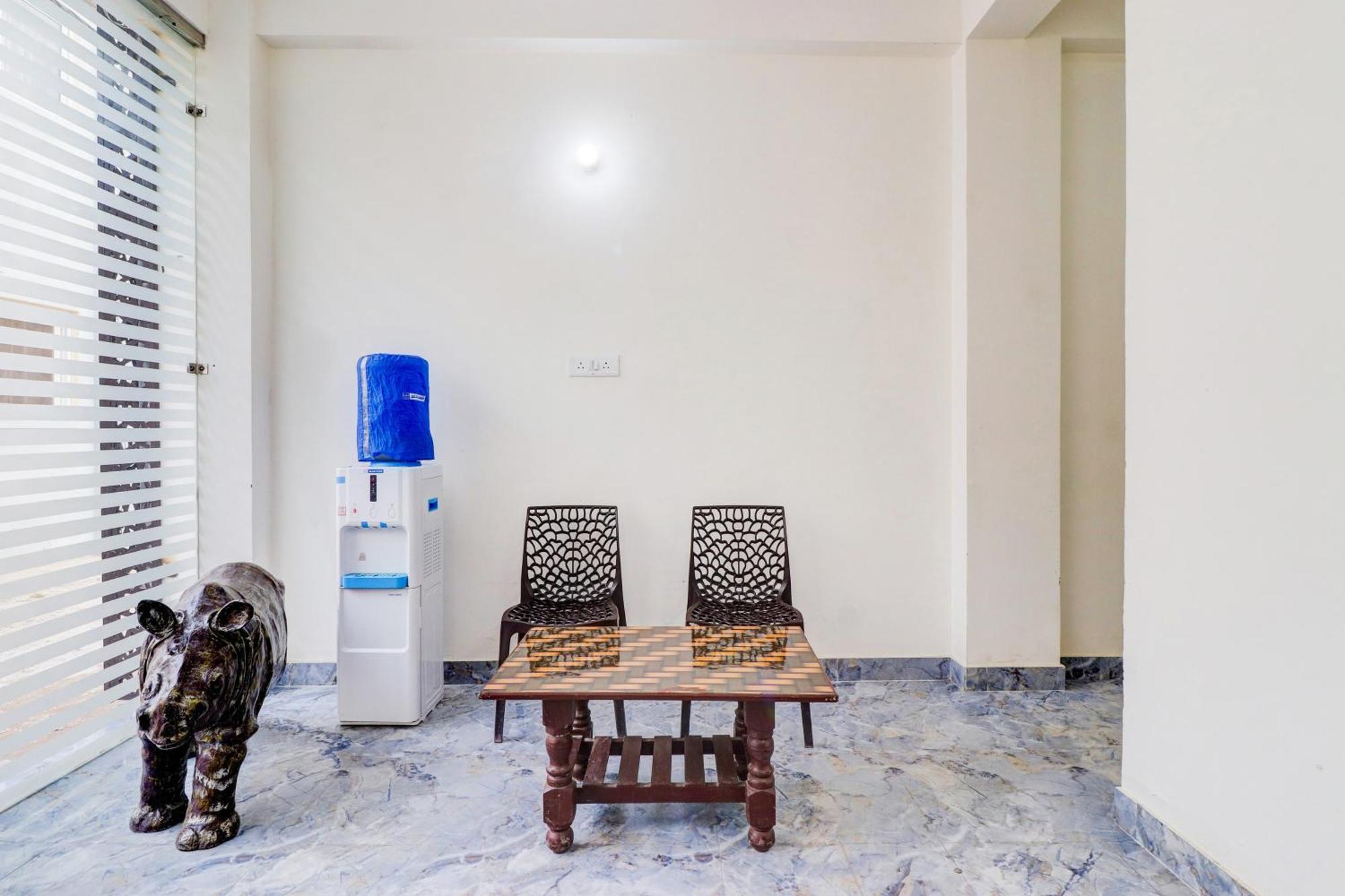 Hotel O