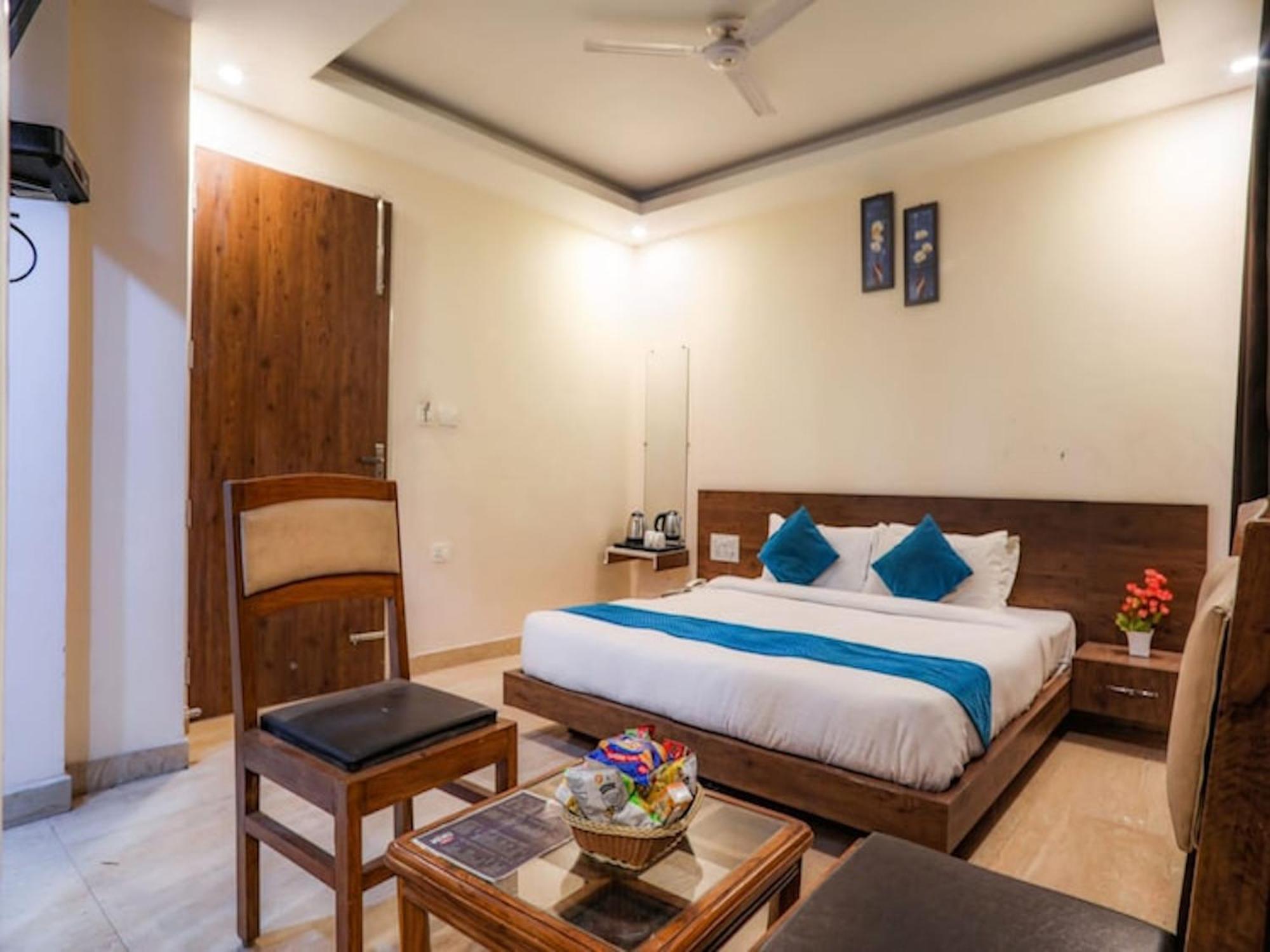 La Riqueza Pride - Near To Ganga River & Lakshman Jhula - Mountain View Rooms, Swimming Pool & Parking Hotel