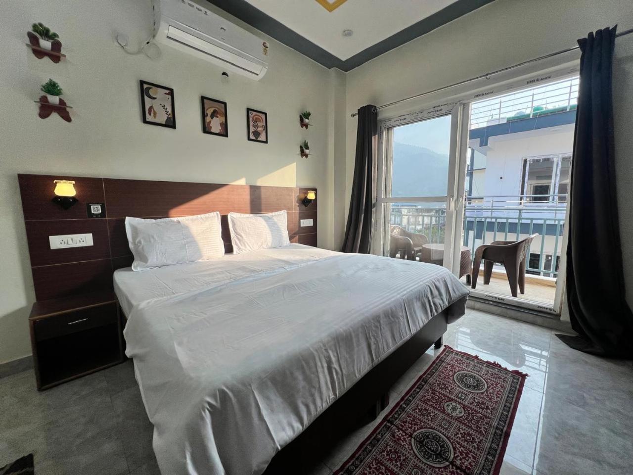 Hikers House Hotel