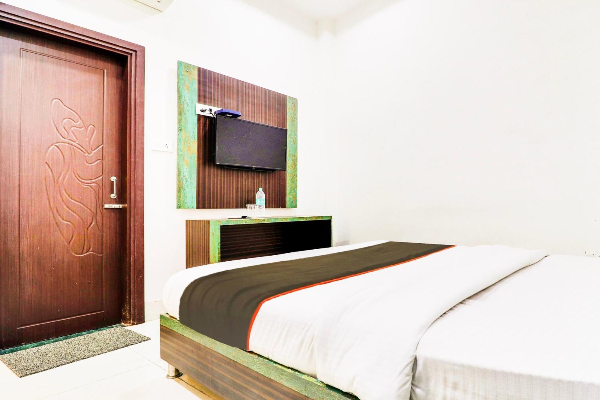 Hotel Collection O Kedar In