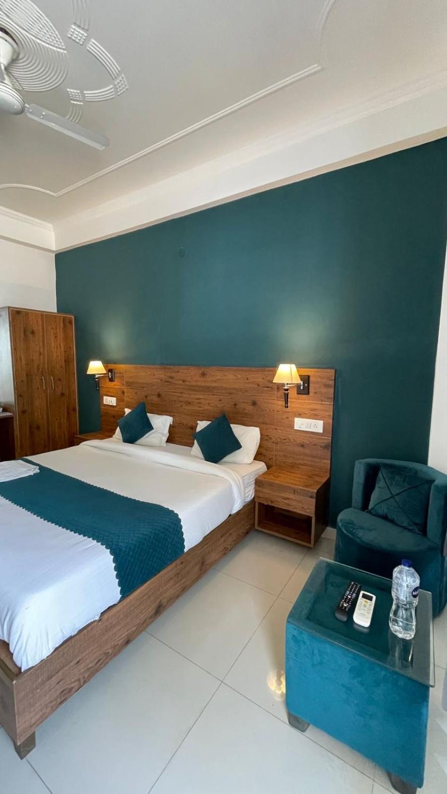 Vedartha Trails Hostel Rishikesh