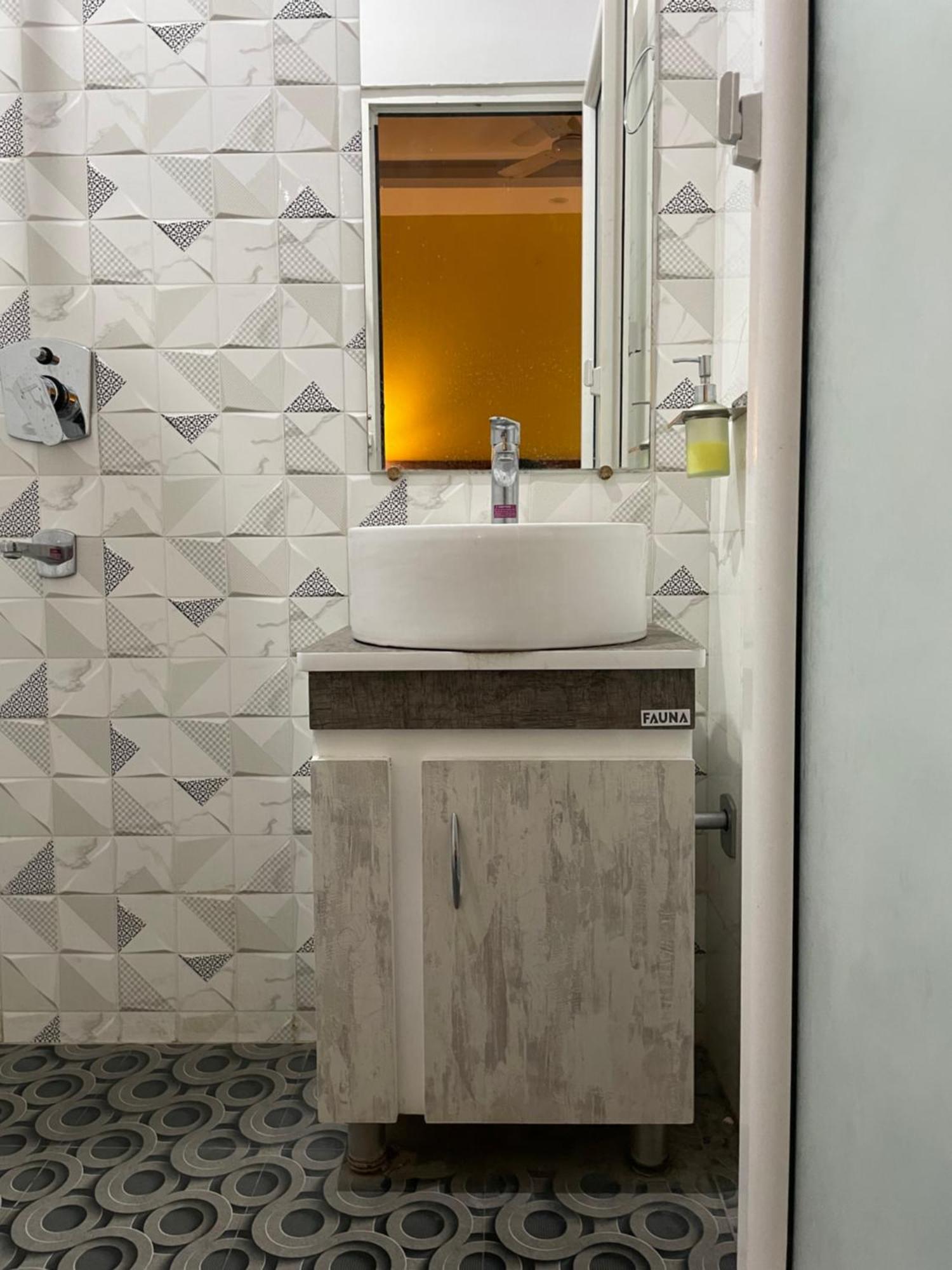 Vedartha Trails Hostel Rishikesh