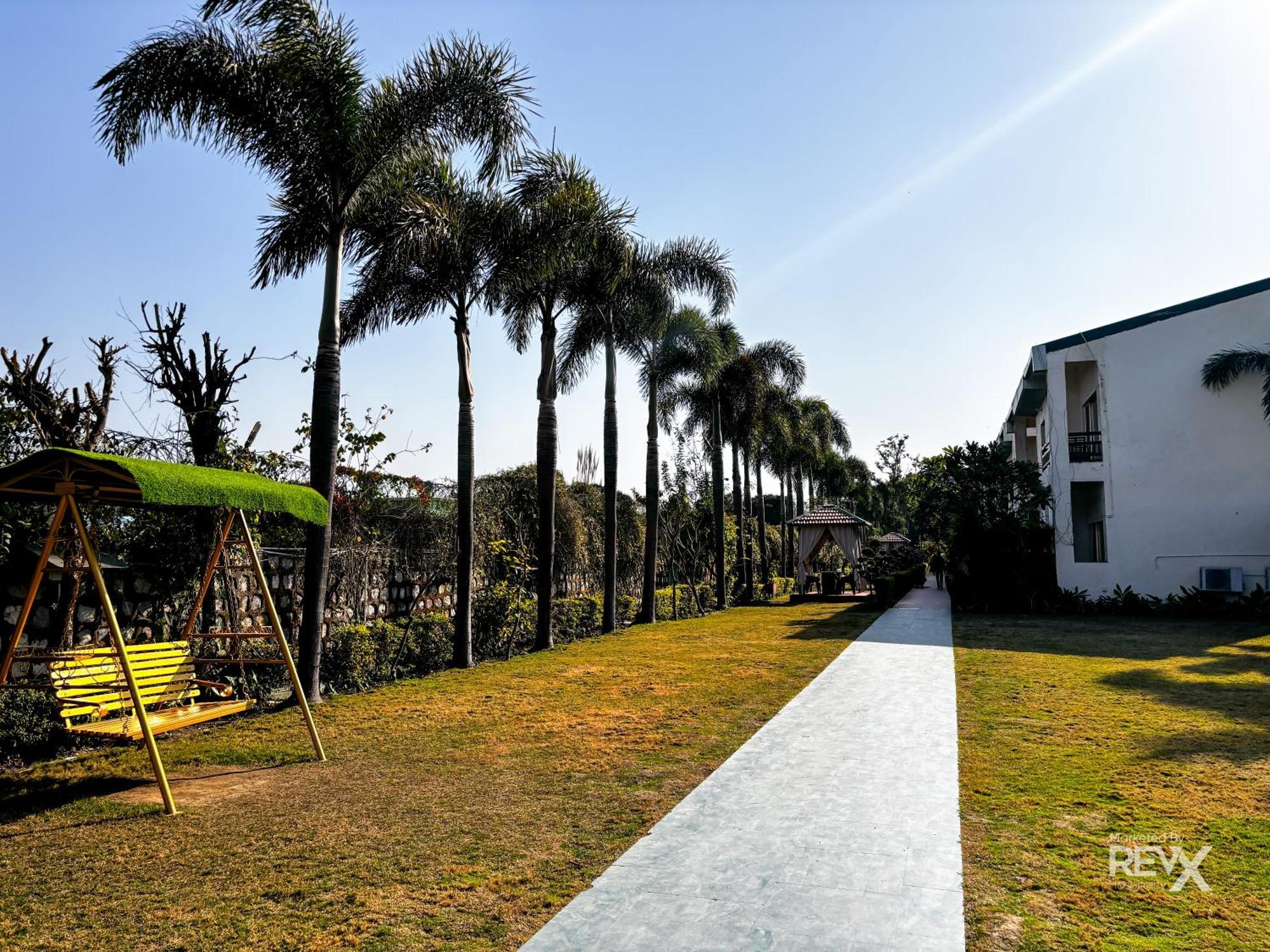 The Neeraj River Forest Ayurvedic Wellness Center 4*