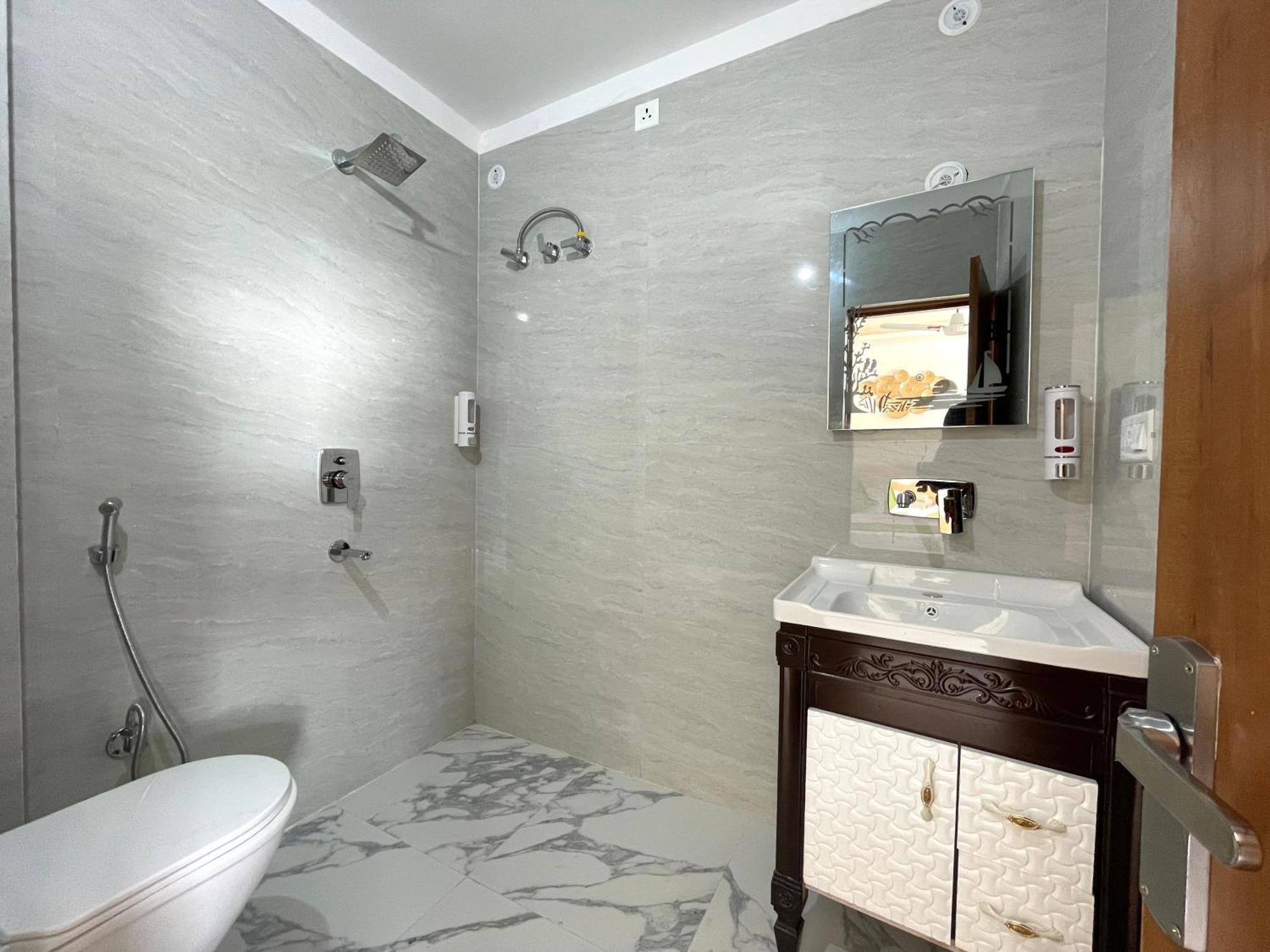 Wanna Hotel 3*