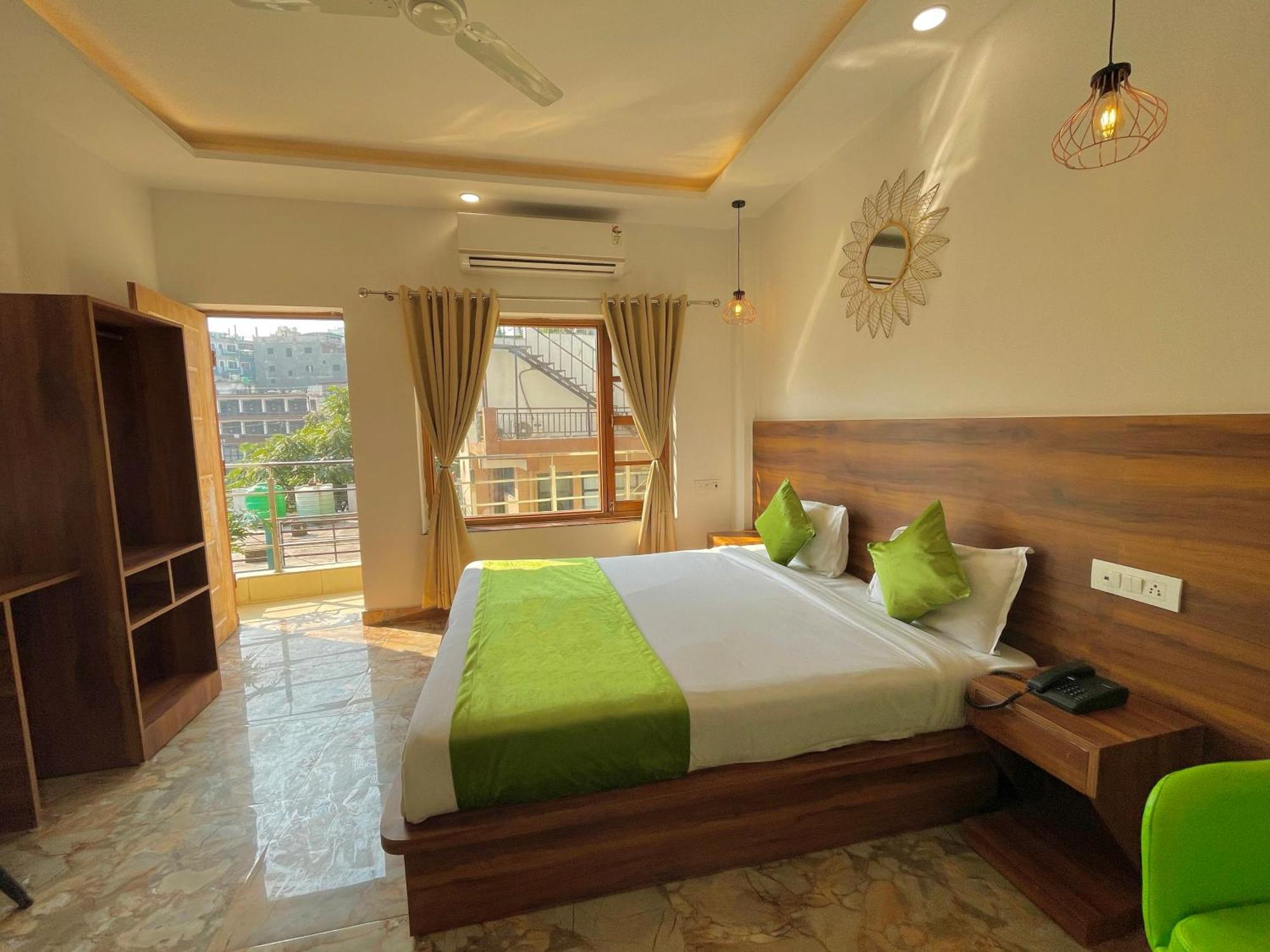 Wanna Hotel 3*
