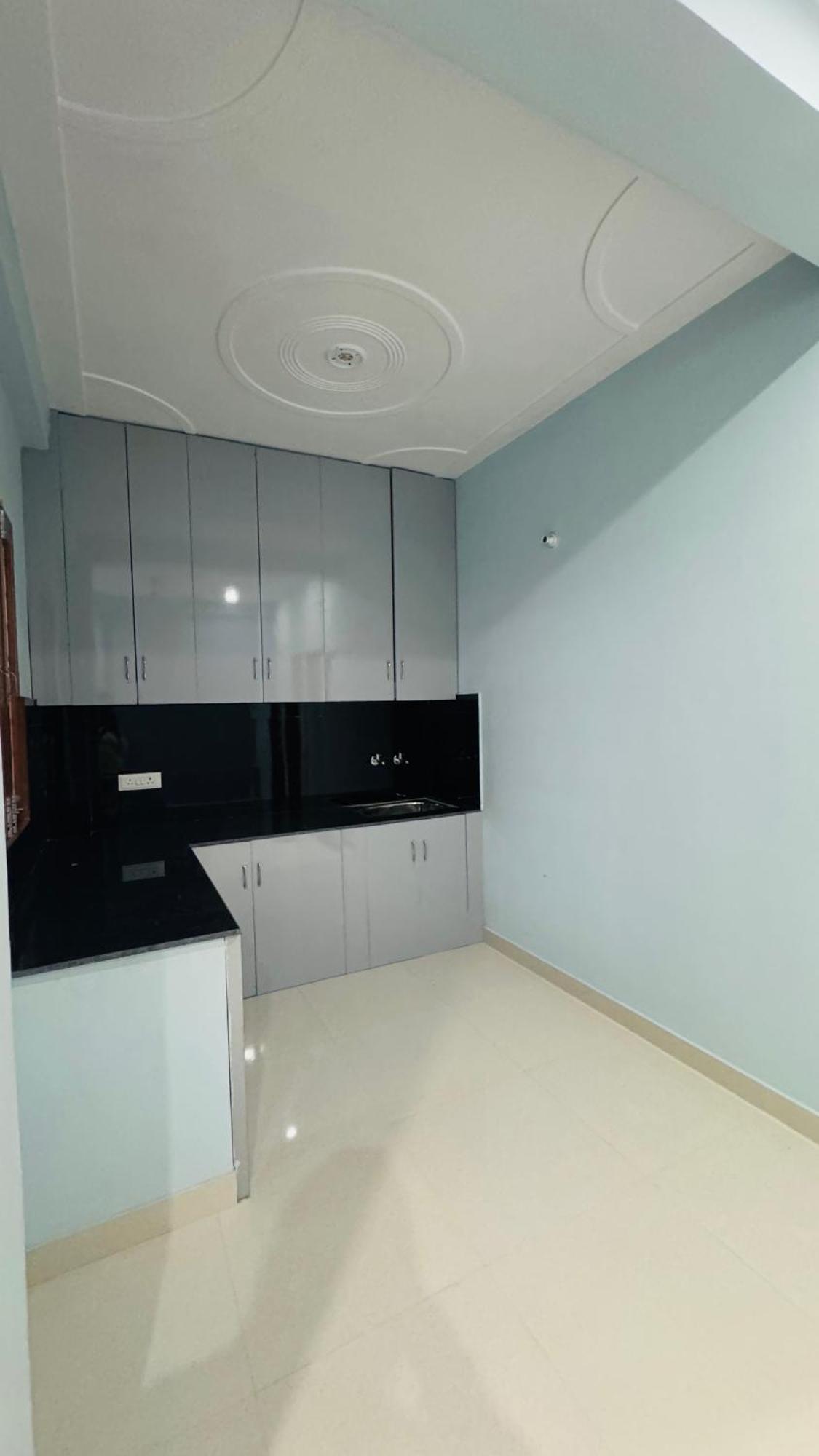 Apartment Diya *