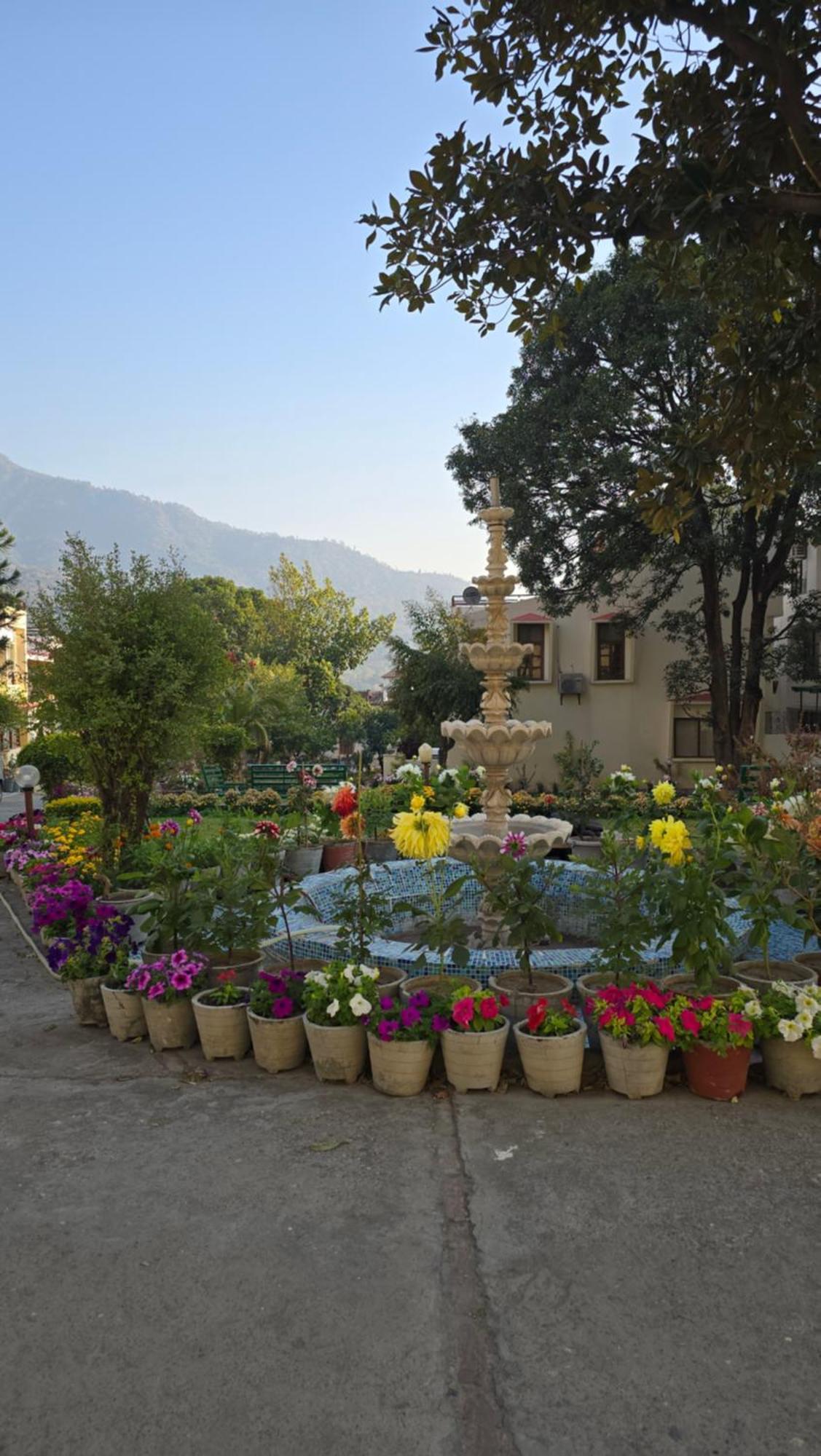 Hotel Mystic - Ram Jhula, 3*