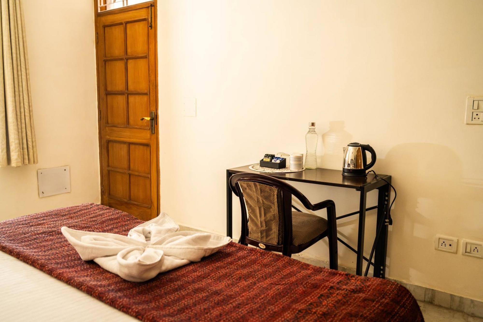 Mystic - Ram Jhula, Hotel Rishikesh