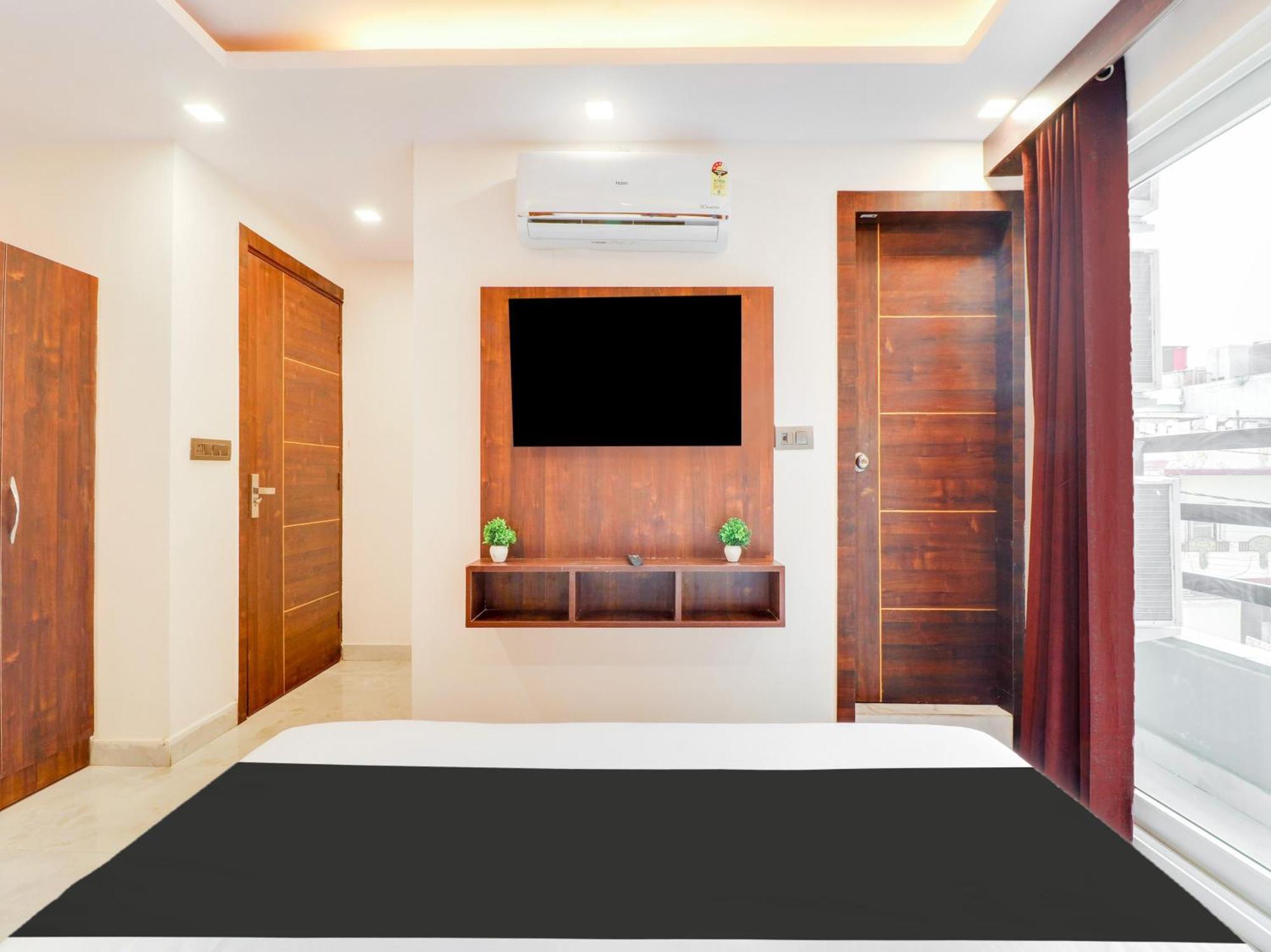 Collection O Vaanya Bliss Hotel