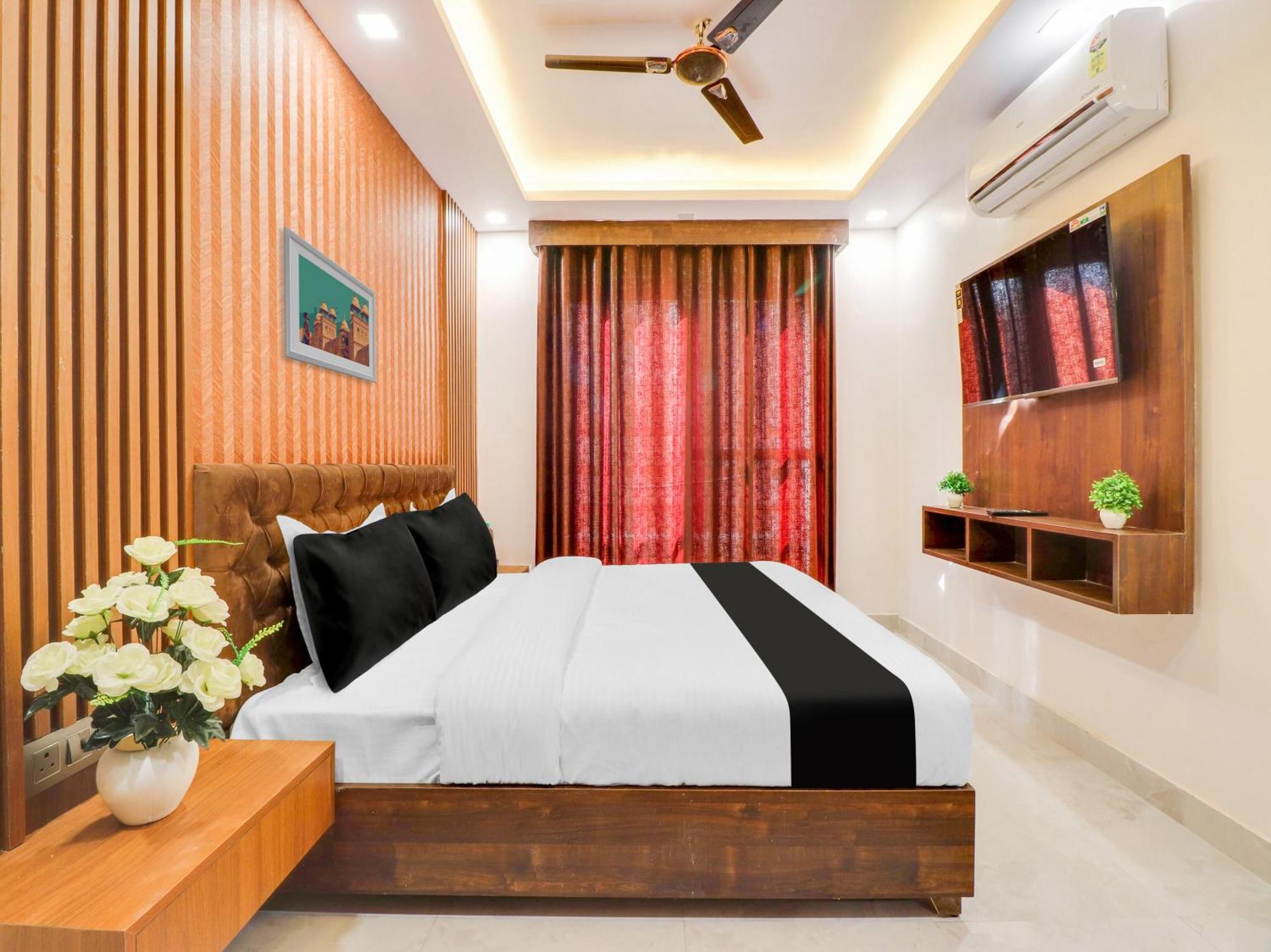 Collection O Vaanya Bliss Hotel
