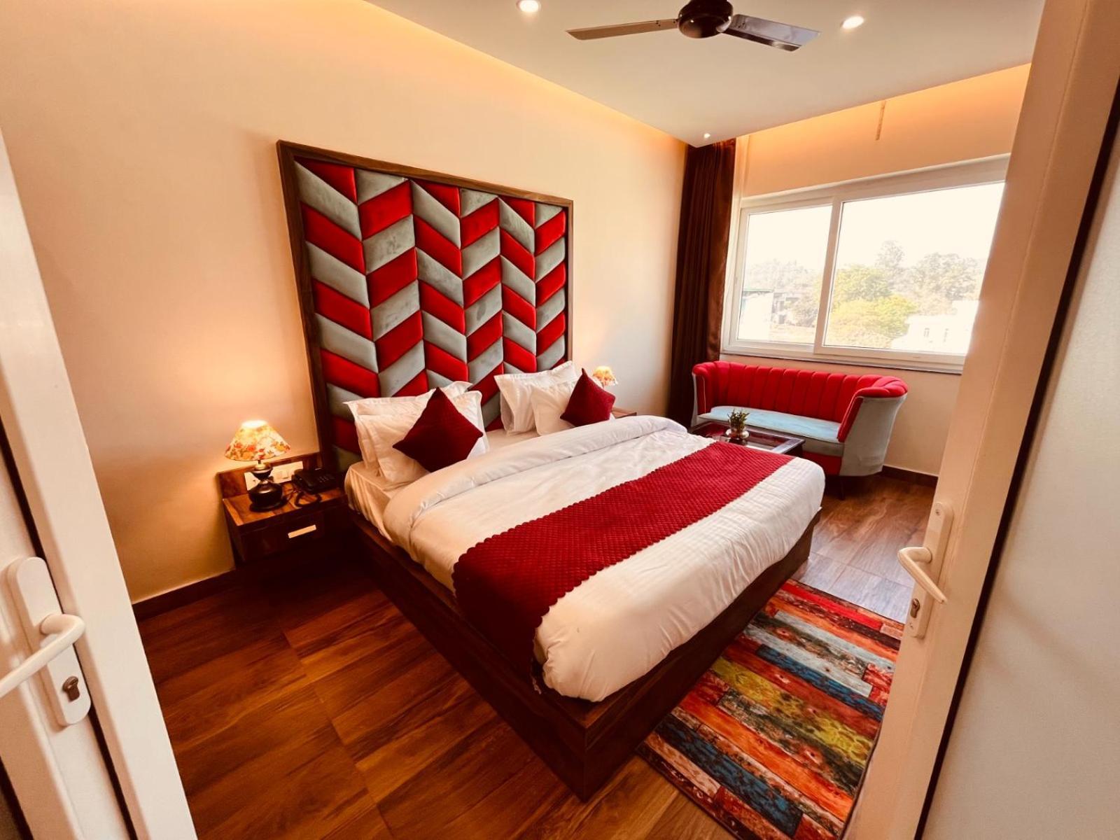 Gange, A Comfortable Stay, Road - Haridwar Hotel *