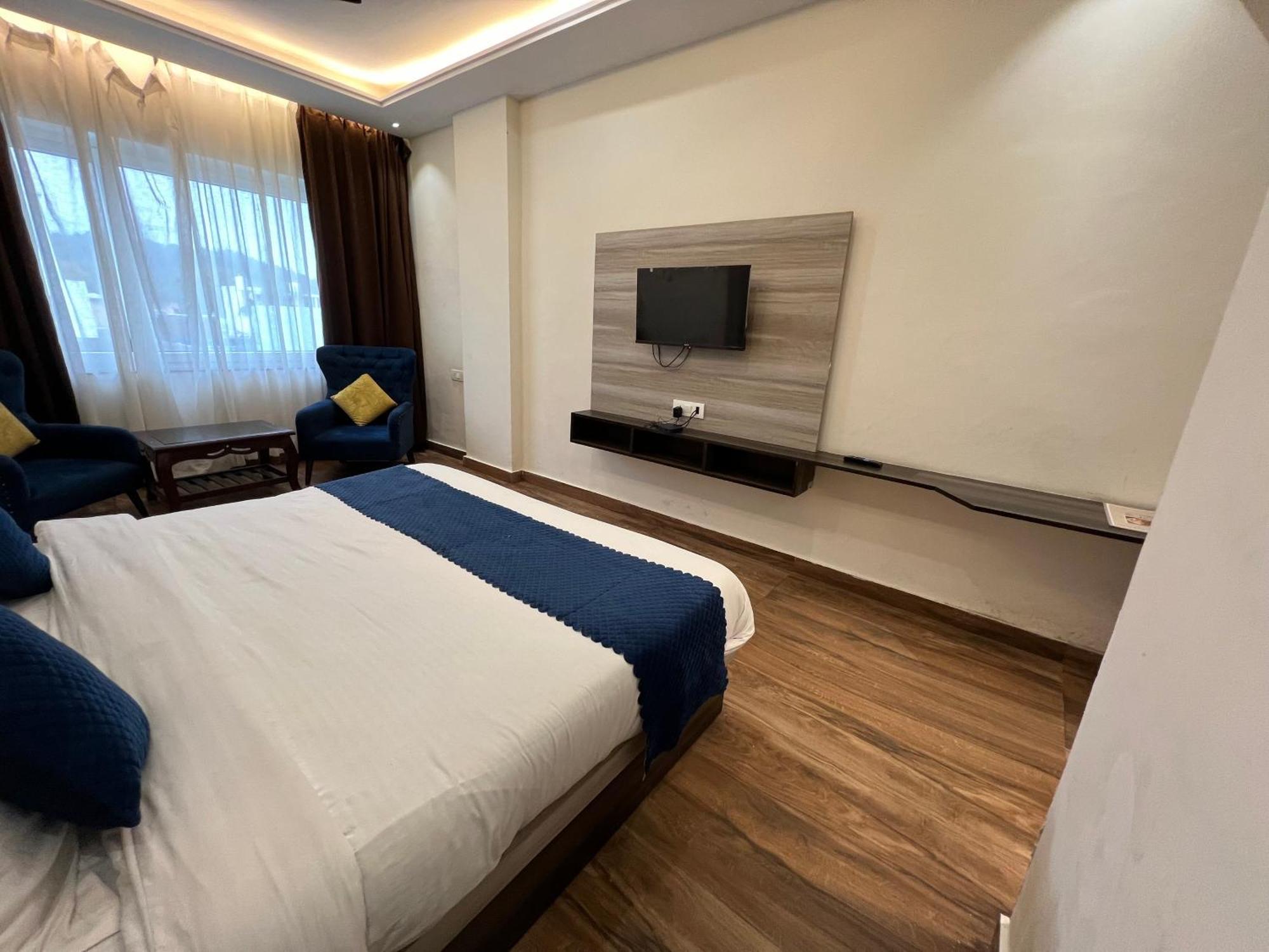 Gange, A Comfortable Stay, Road - Haridwar Hotel *