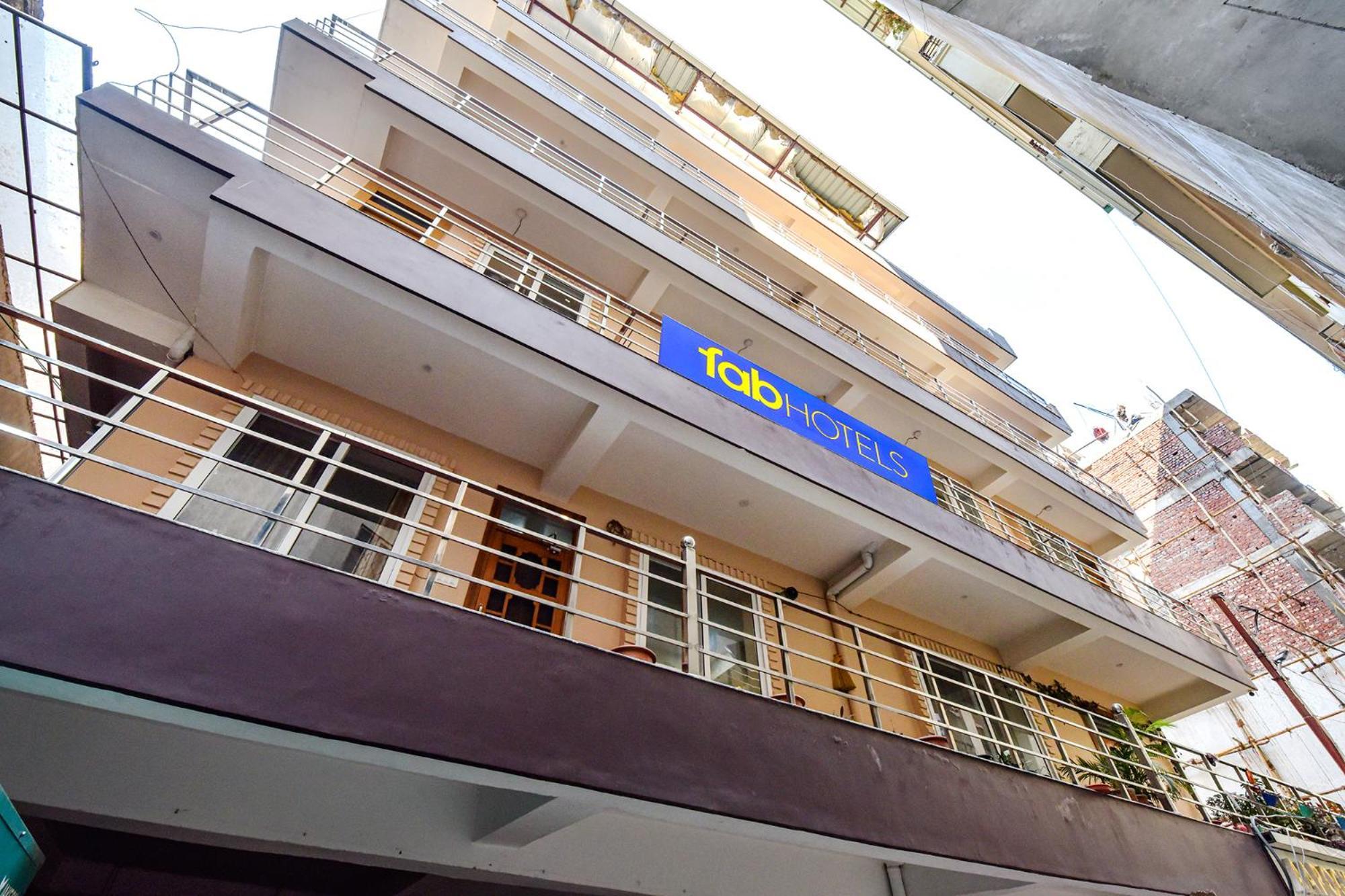 Hotel Fabhotel Aarogya Residency 3*