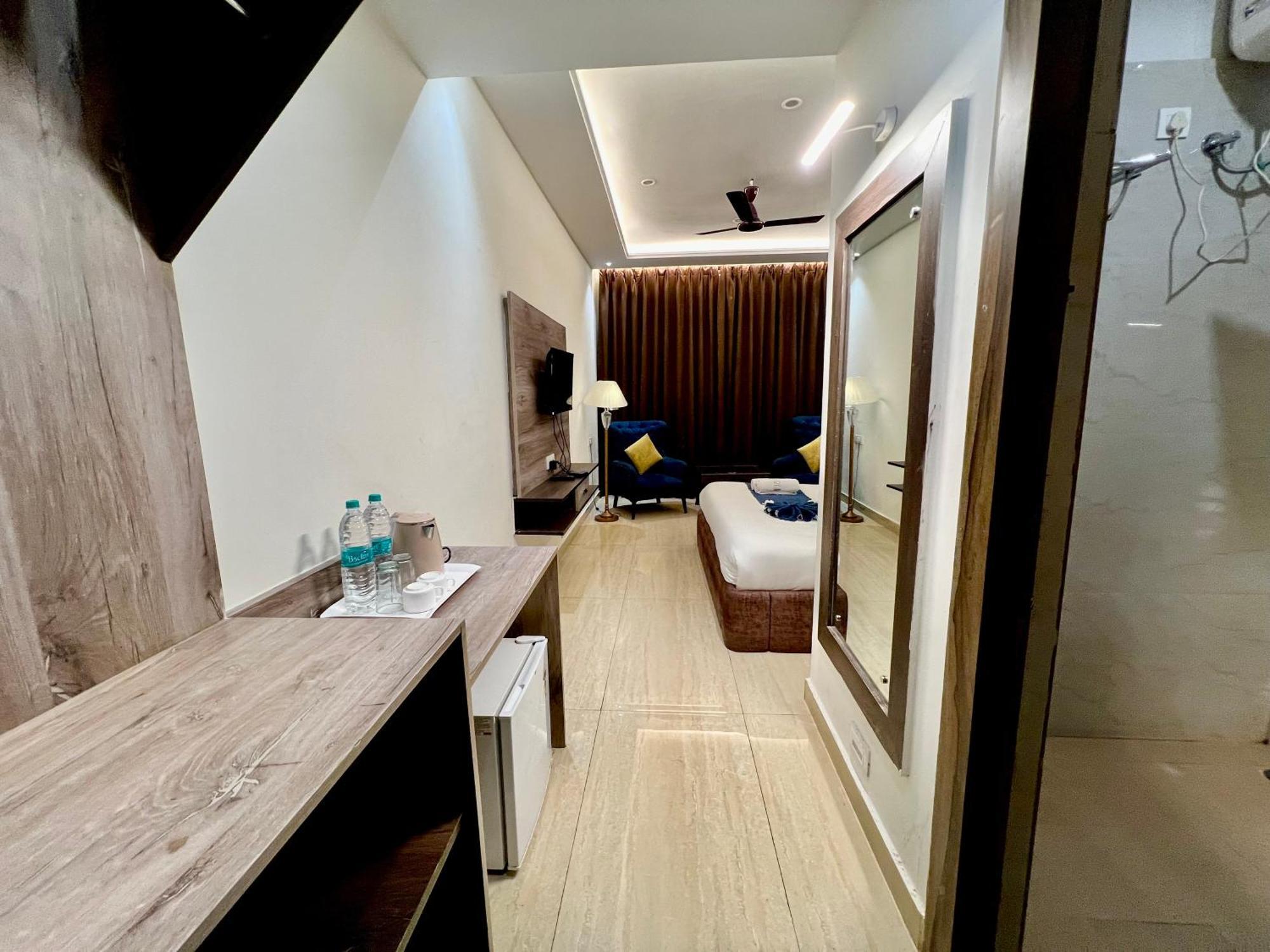 Sitara & Resorts- Reshikesh Road, Haridwar 4*