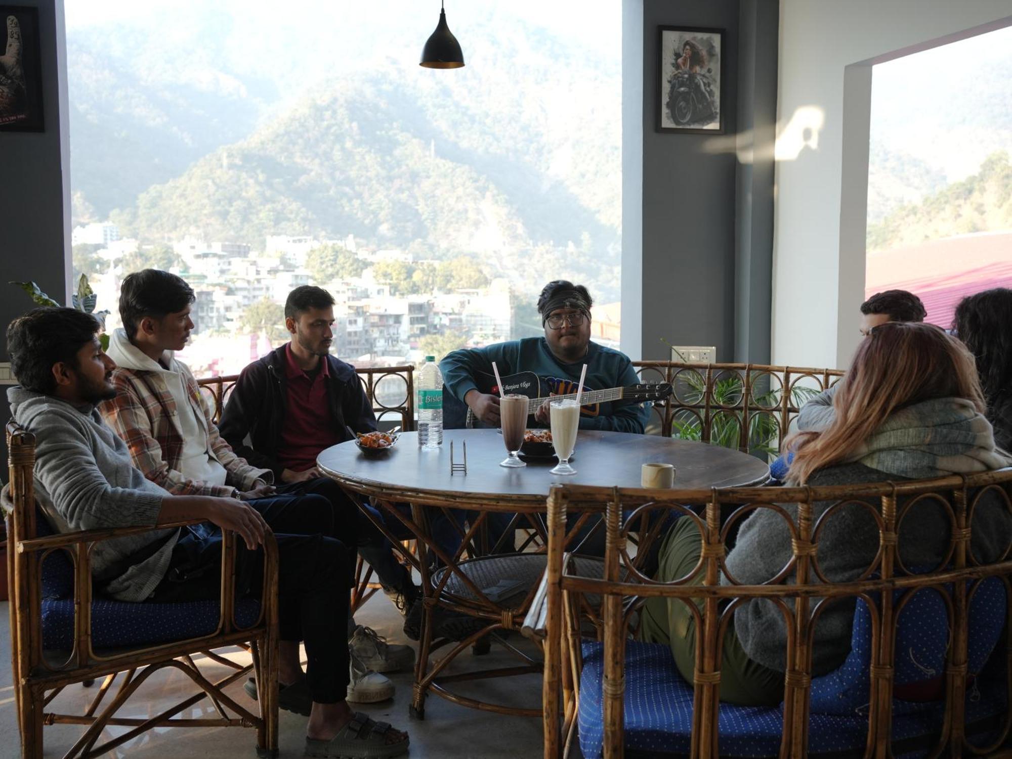Skyard Rishikesh, Laxman Jhula