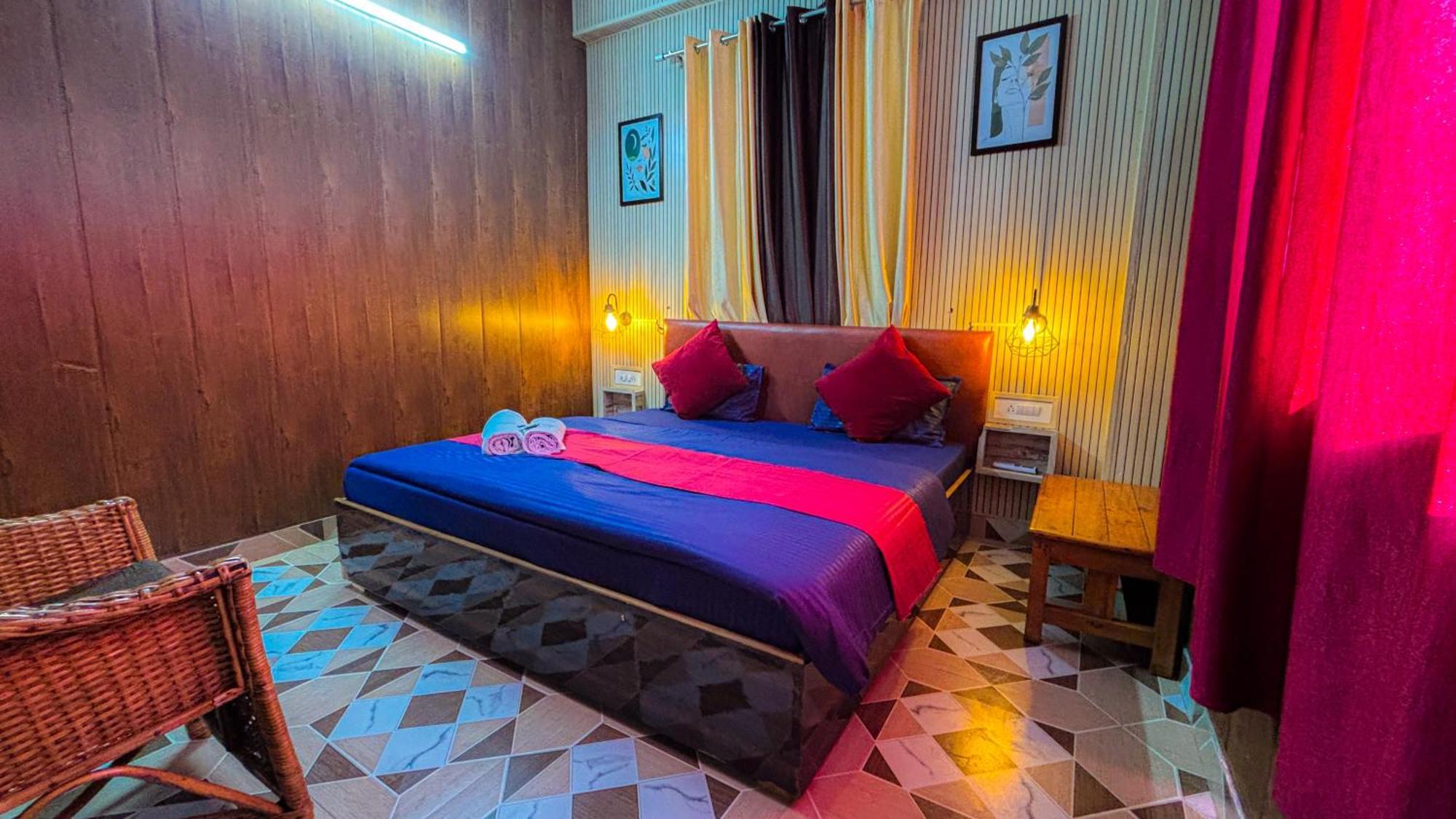 Skyard Rishikesh, Laxman Jhula Hostel *