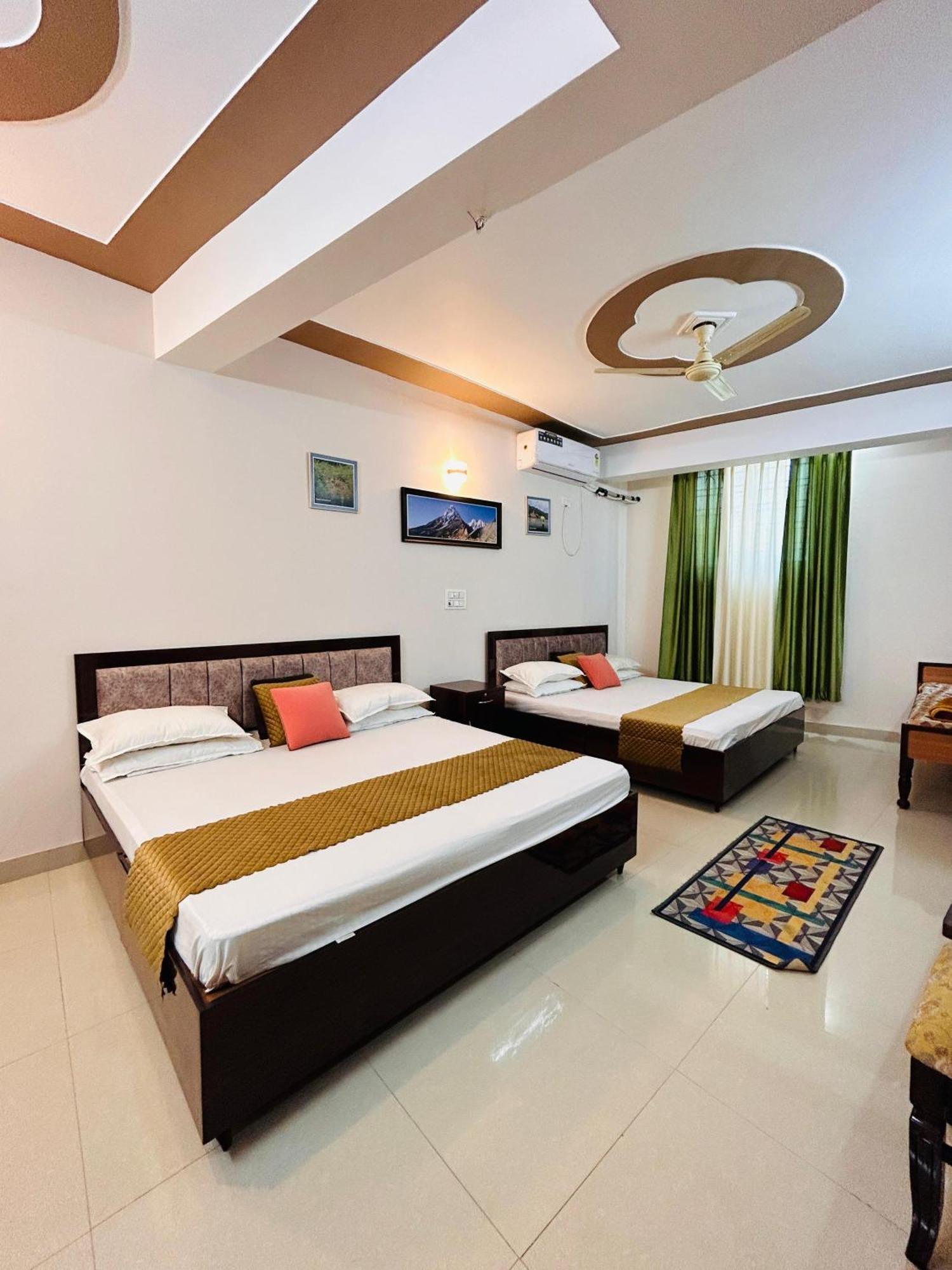 Anandmay Homestay, Isbt * Rishikesh
