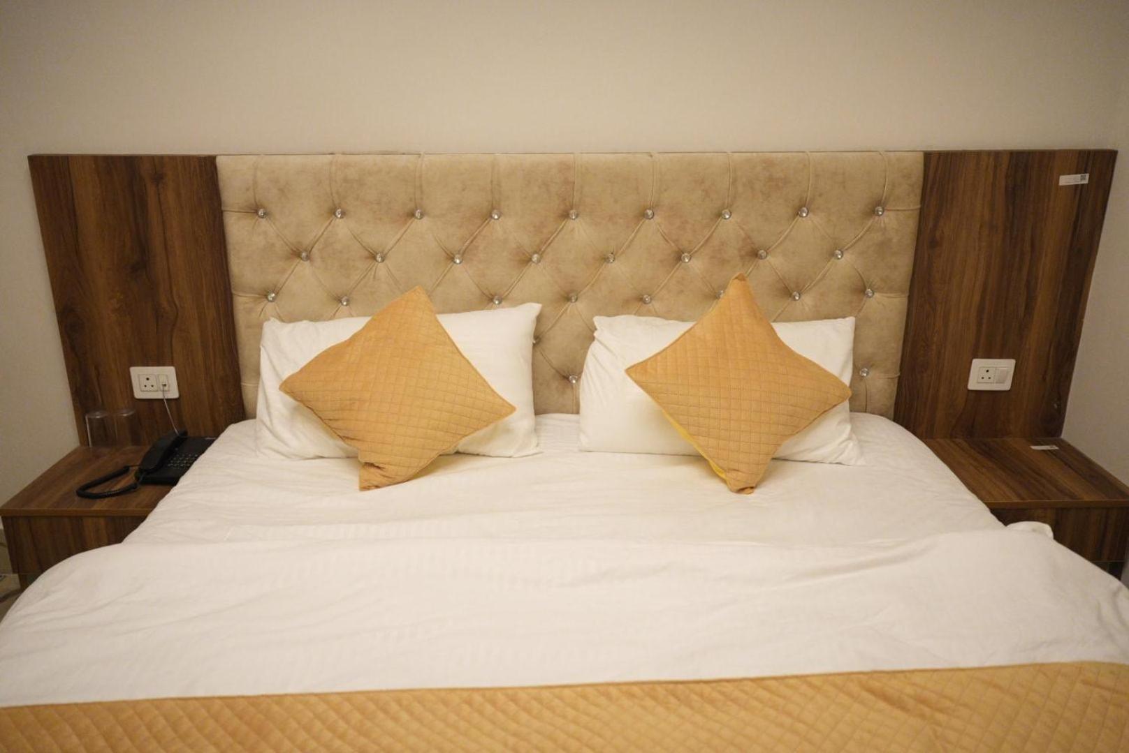 Hotel Harry