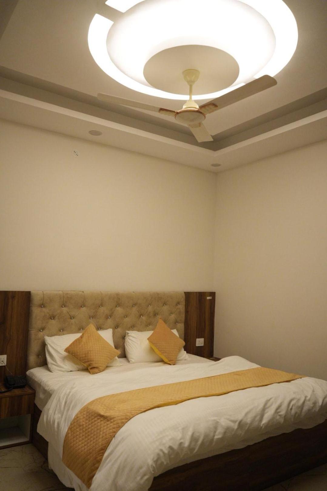 Hotel Harry