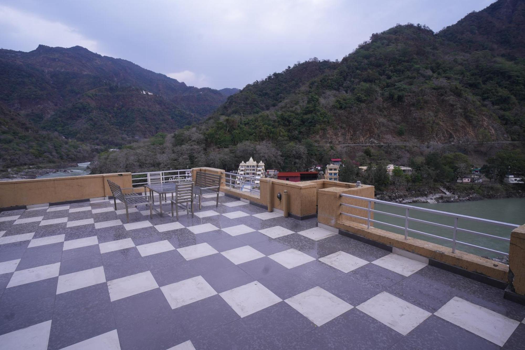 Aloha Terrace By Punianis Apartment