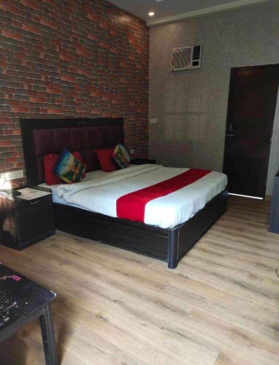 Grand Haveli Hotel 3*