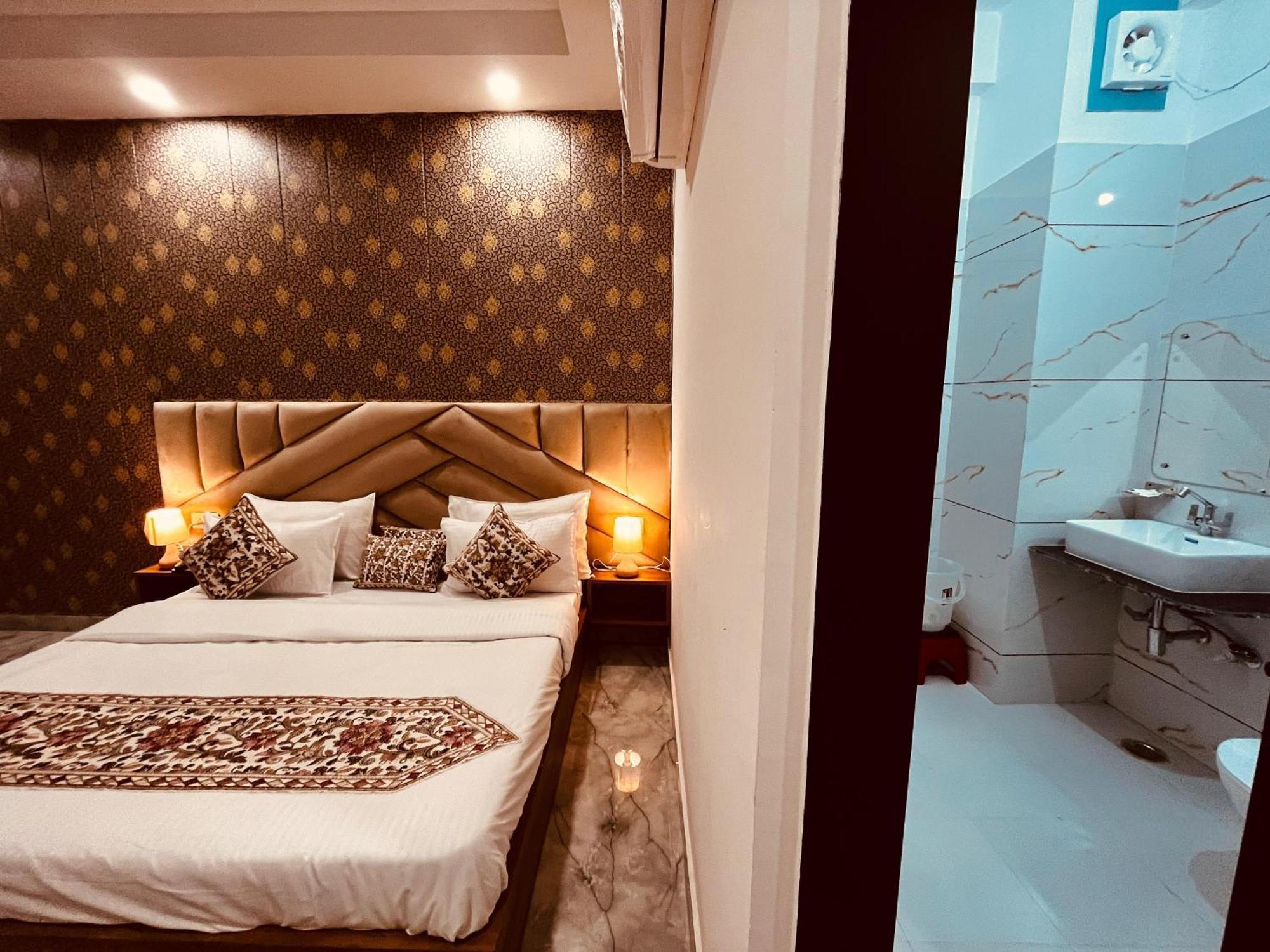 La Meridian - Road, Haridwar Hotel 3*