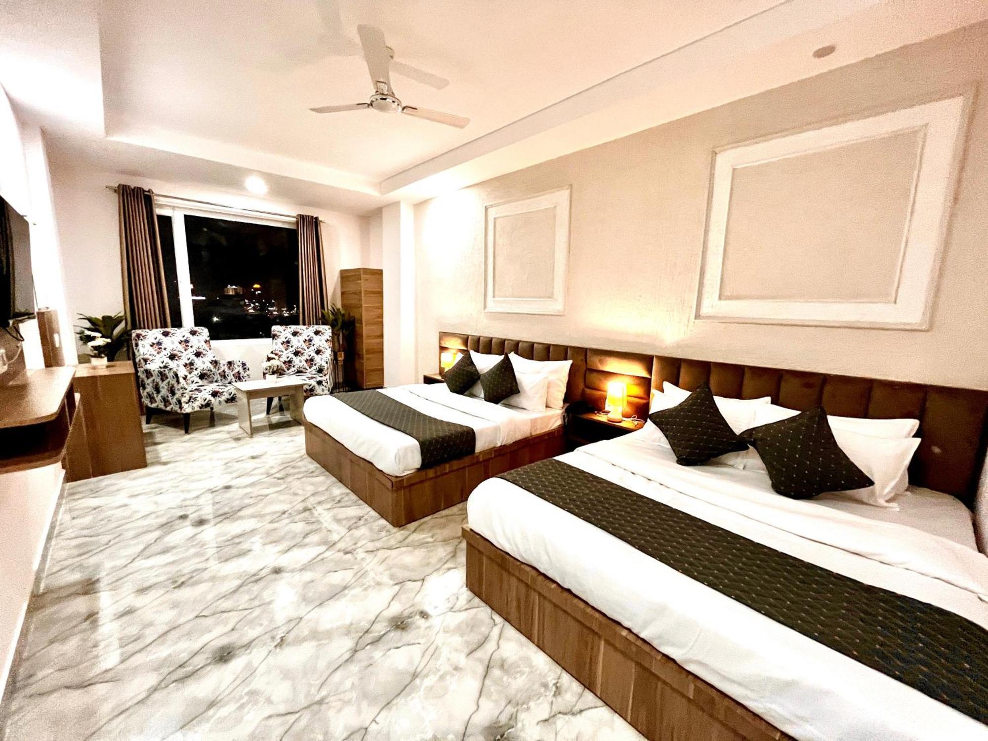 La Meridian - Road, Haridwar 3*
