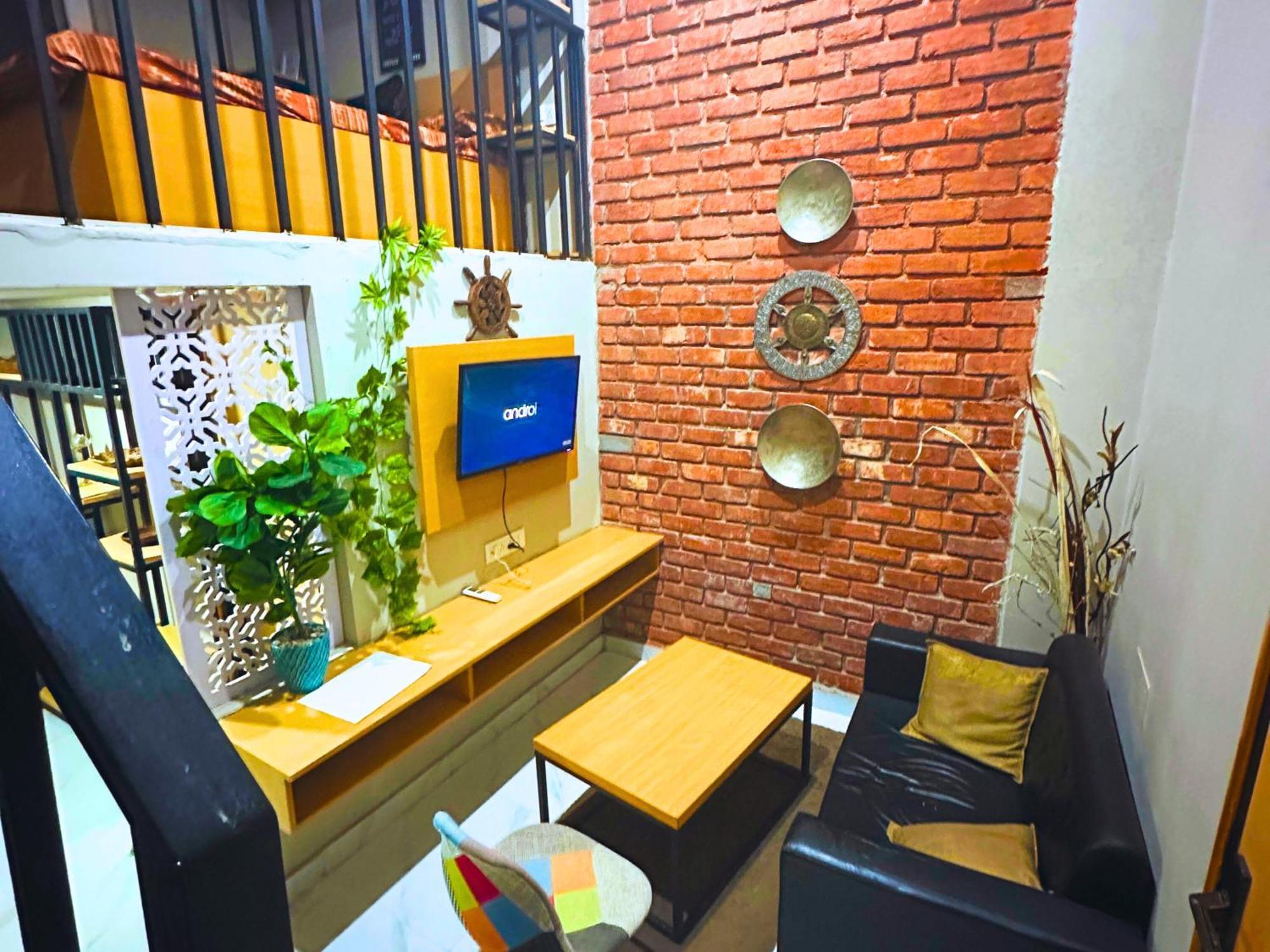 Hotel Spatii 5*