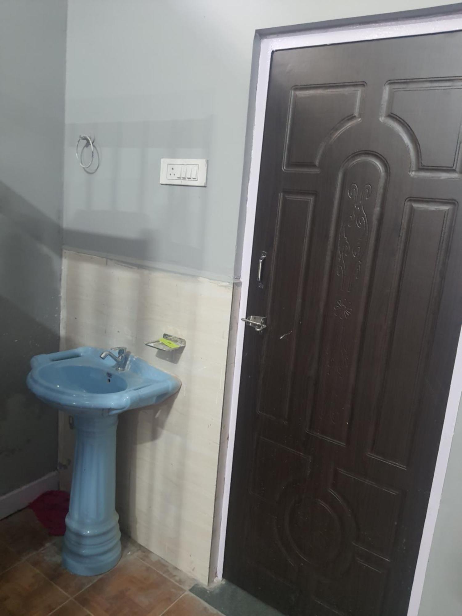 Hostel Tulsi Ganga *