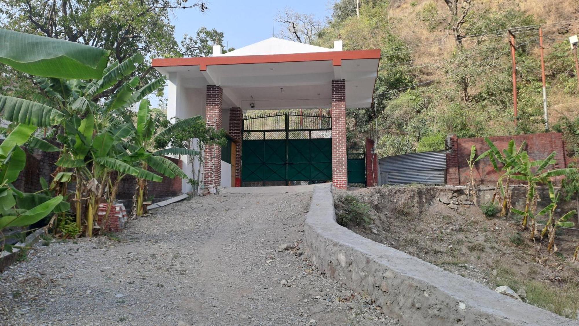 Swami Samarpan Ashram