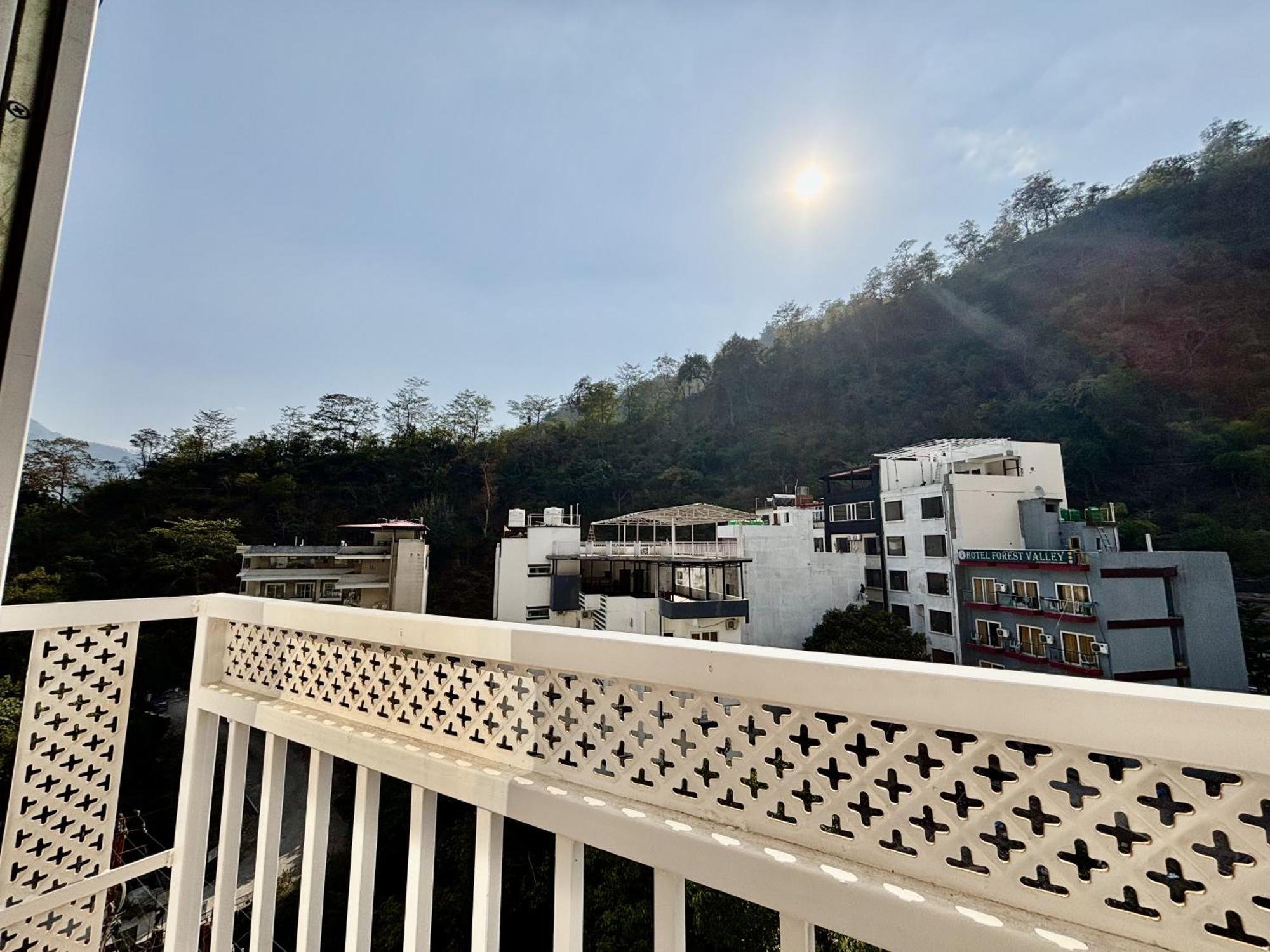 Check Homes Rishikesh