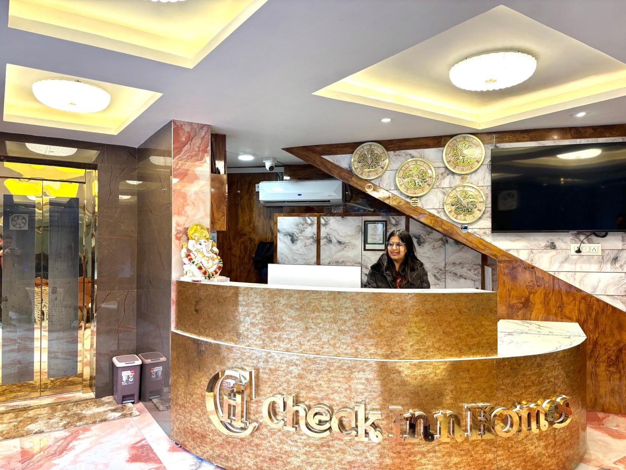 Check Homes Hotel