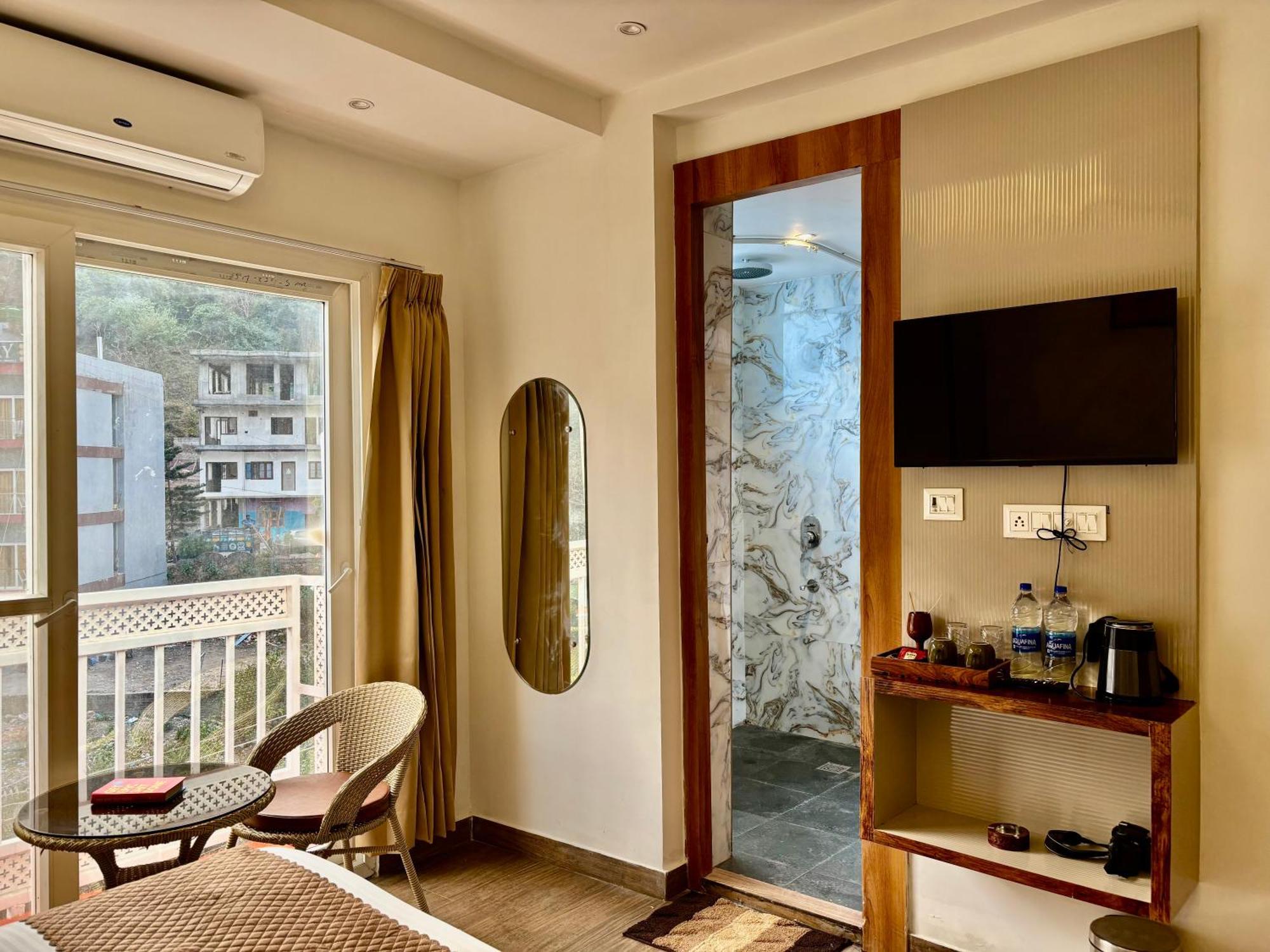Hotel Check Homes
