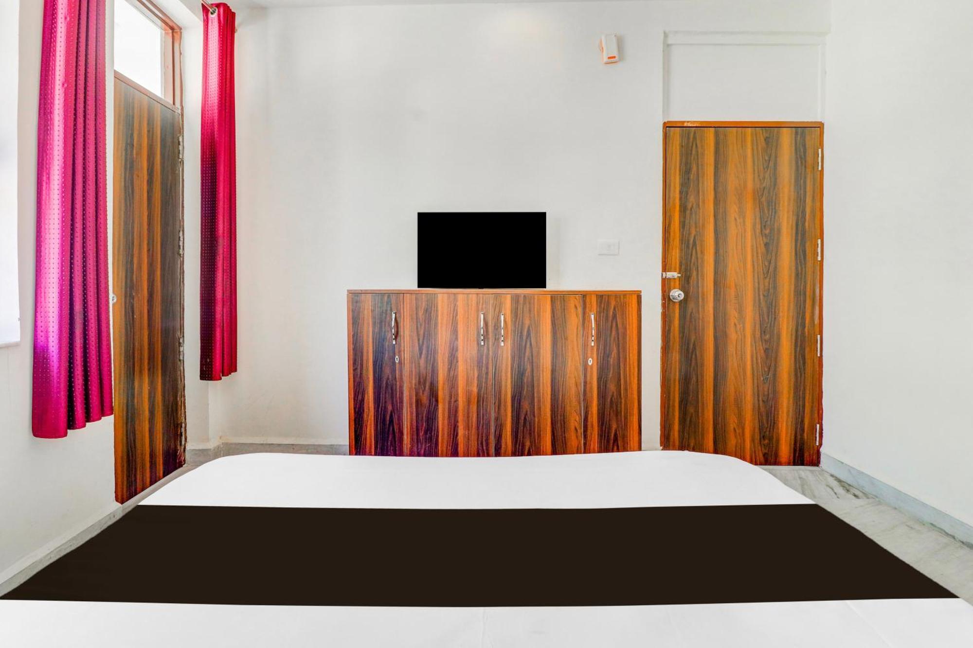 O Yog Hotel 3*